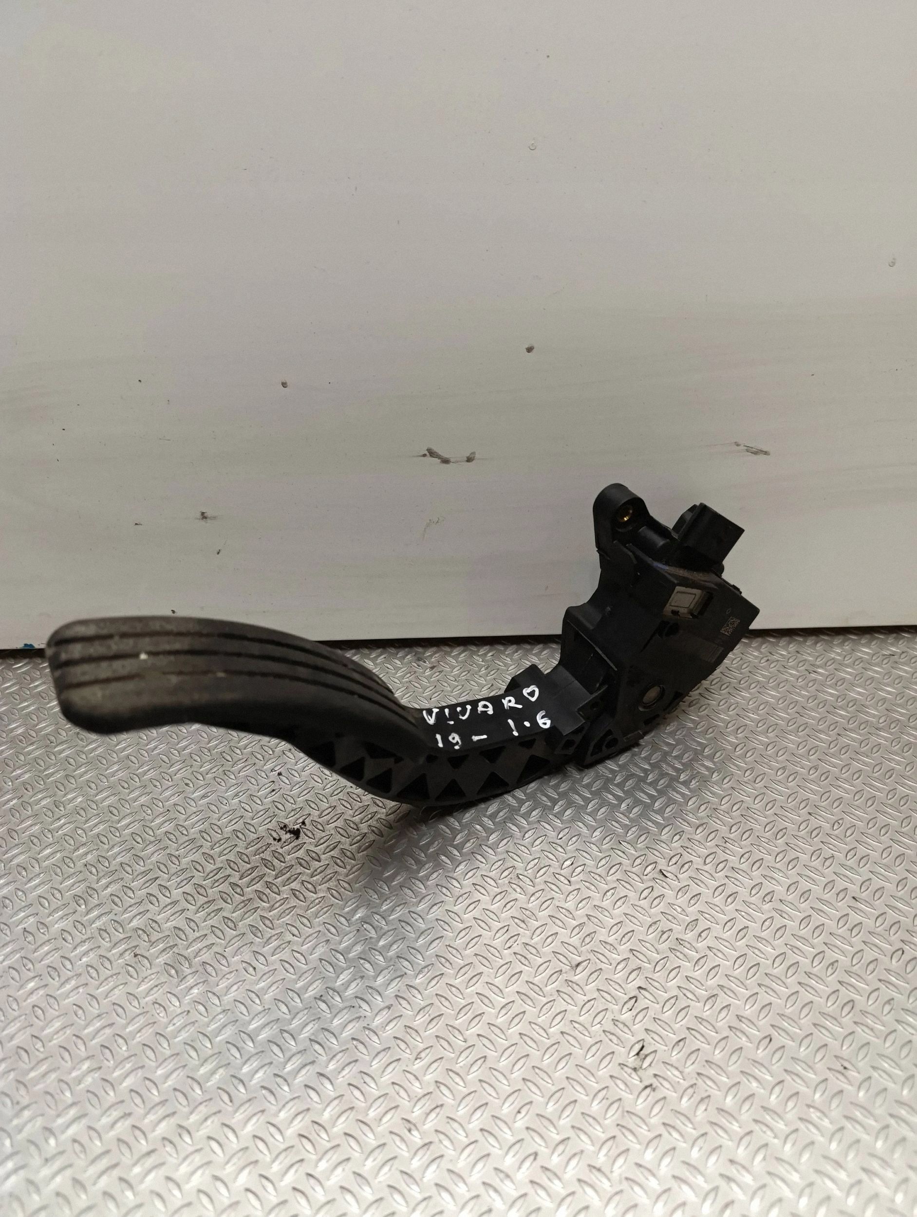 Pedal Acelerador Renault Trafic 180024289R image 4