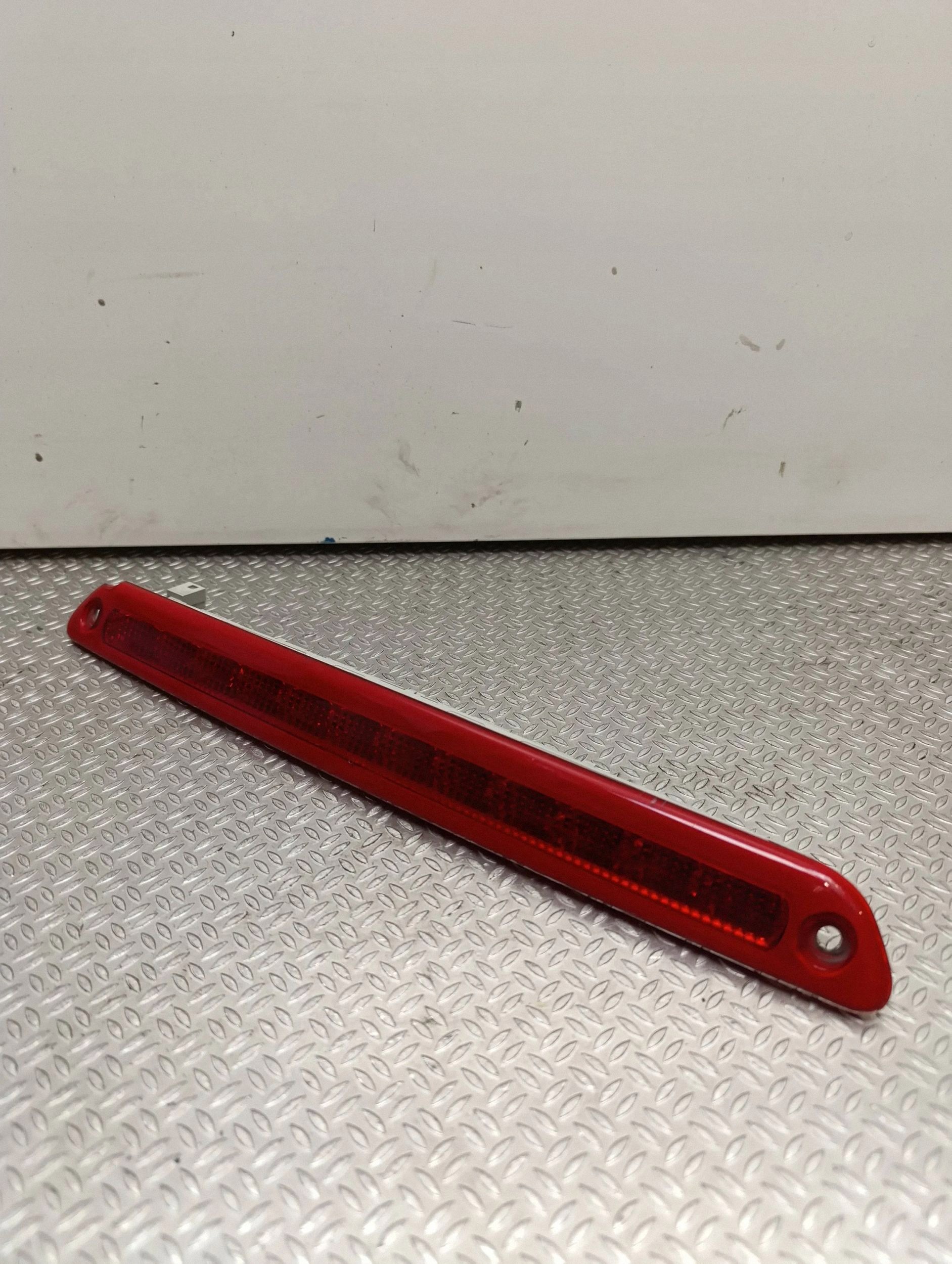3ème feu stop Mercedes Sprinter W907 W910