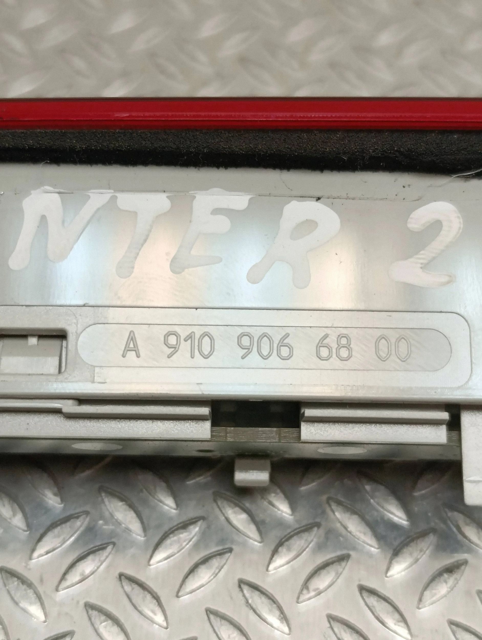 3ème feu stop Mercedes Sprinter W907 W910 image 5