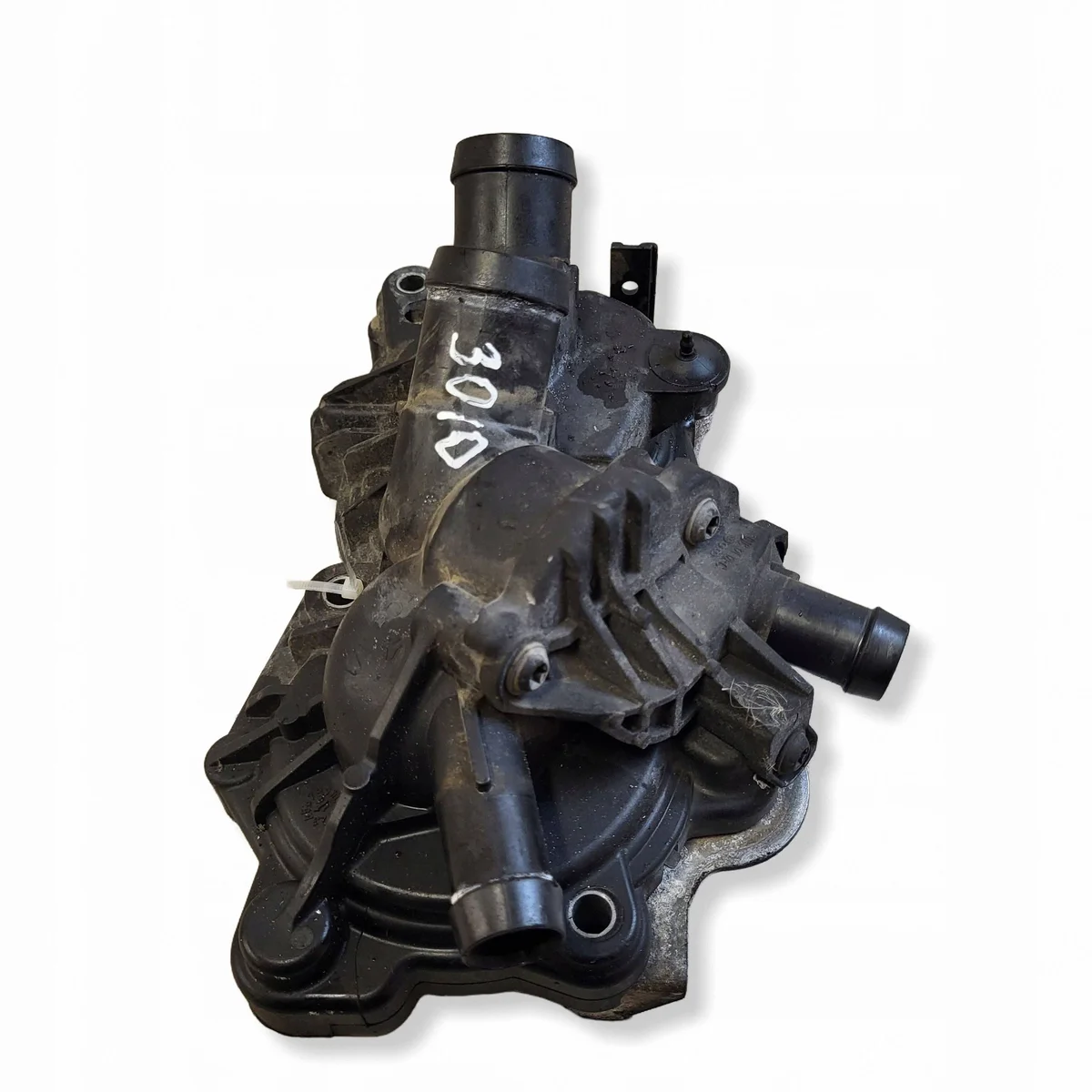 Vattenpump VW Polo VI 1.0 TSI 04E121042L image 5