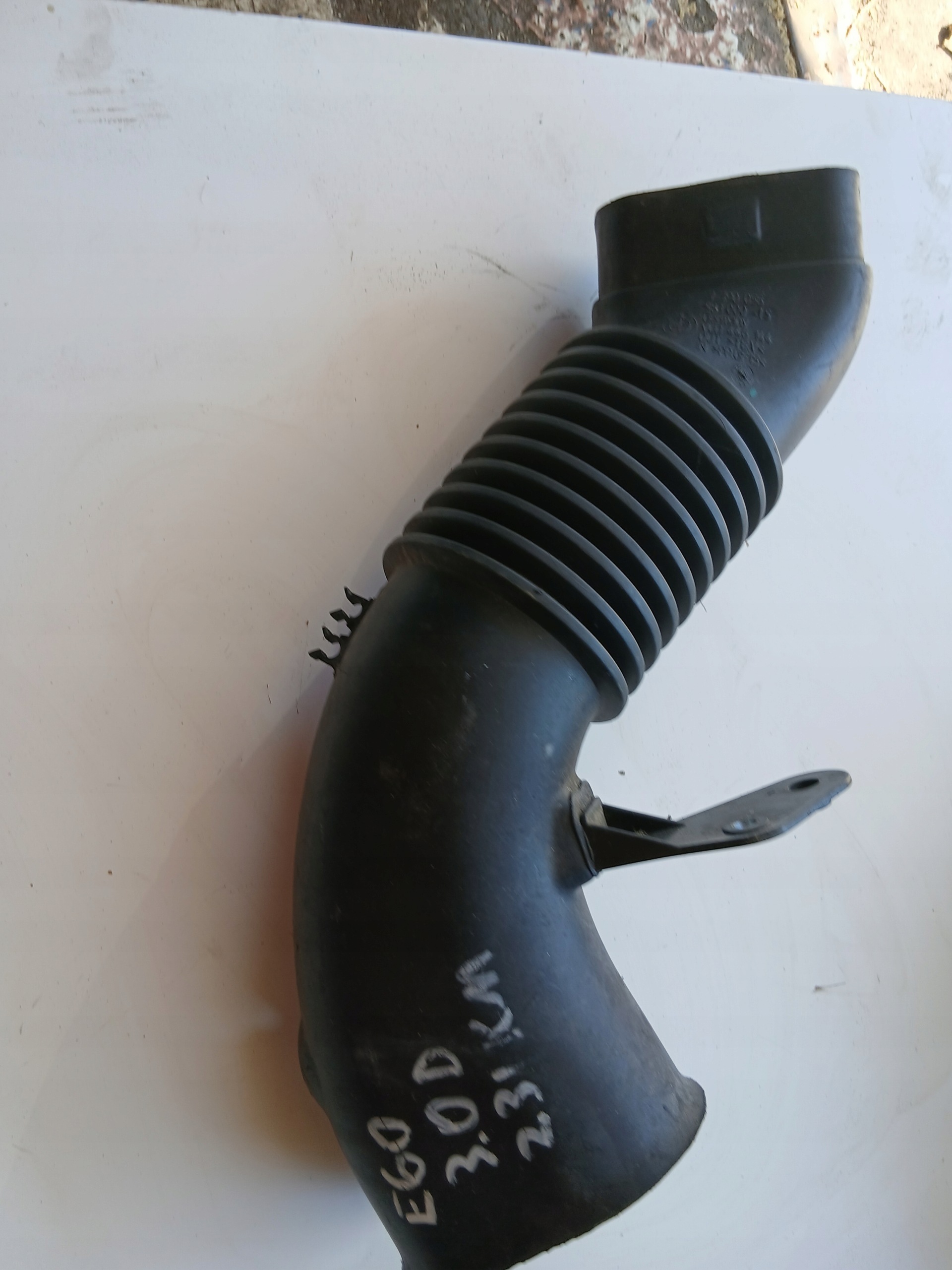 Tubo de admissão de ar BMW E60 E61 7790056