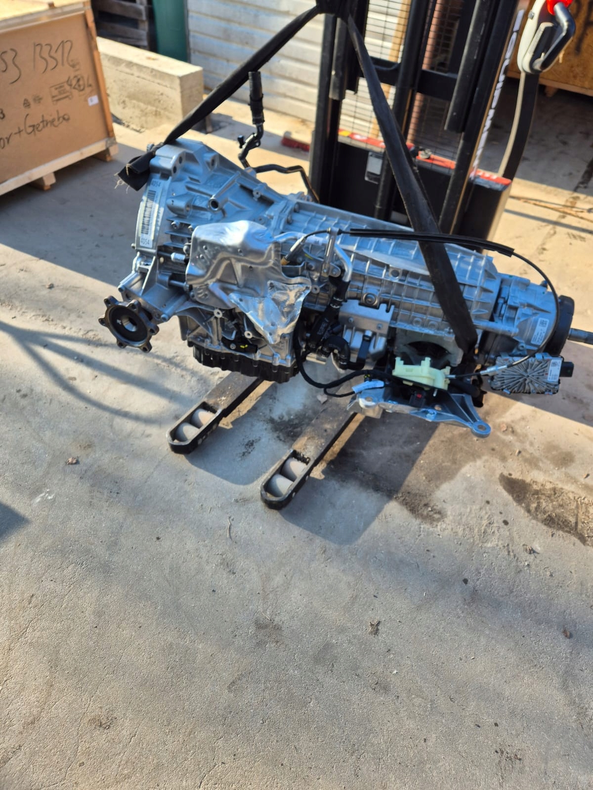 Caixa de Câmbio Automática Audi UPM Usada image 3