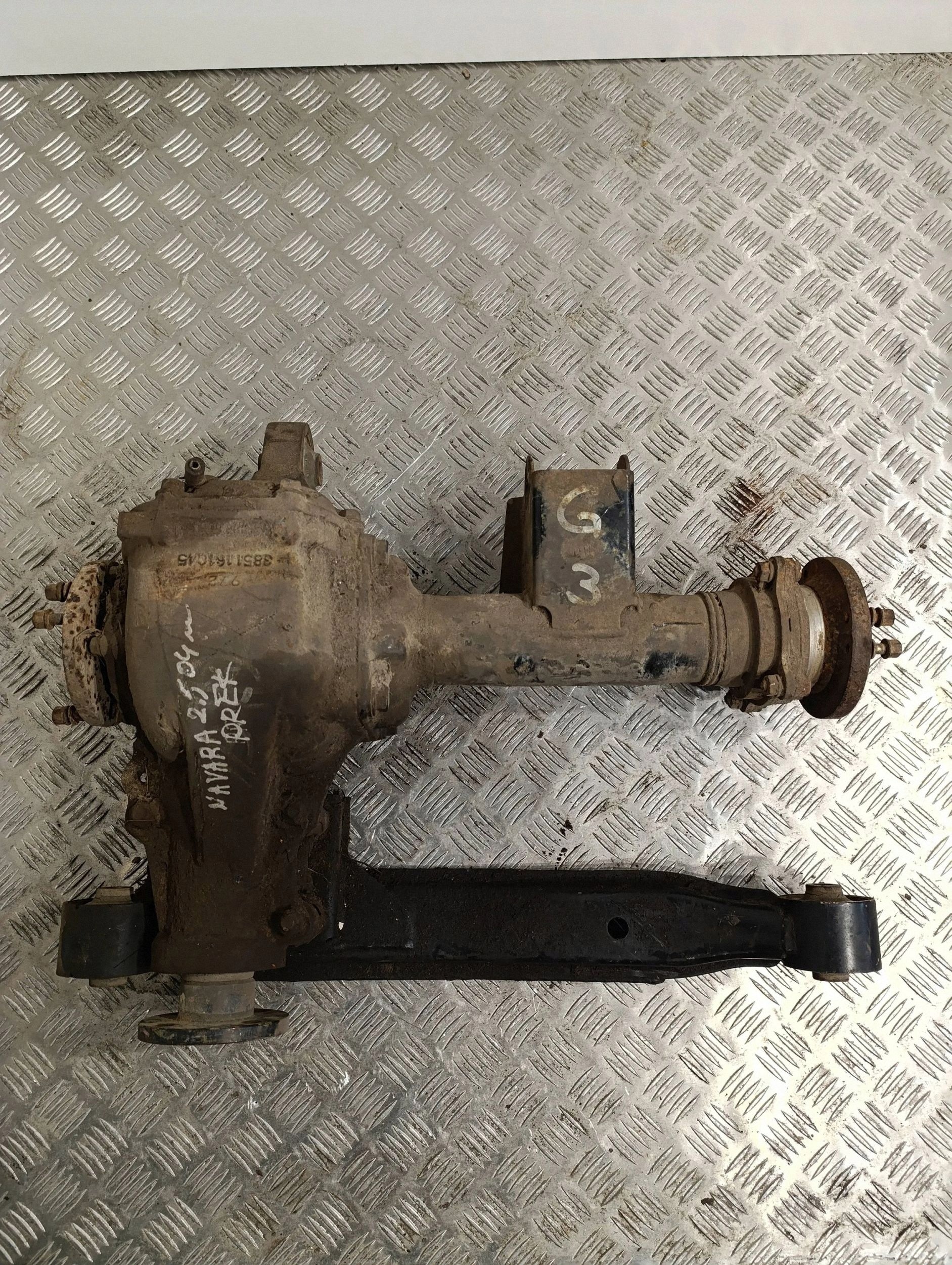 Framdifferential Nissan Navara D22 3851161045 image 3