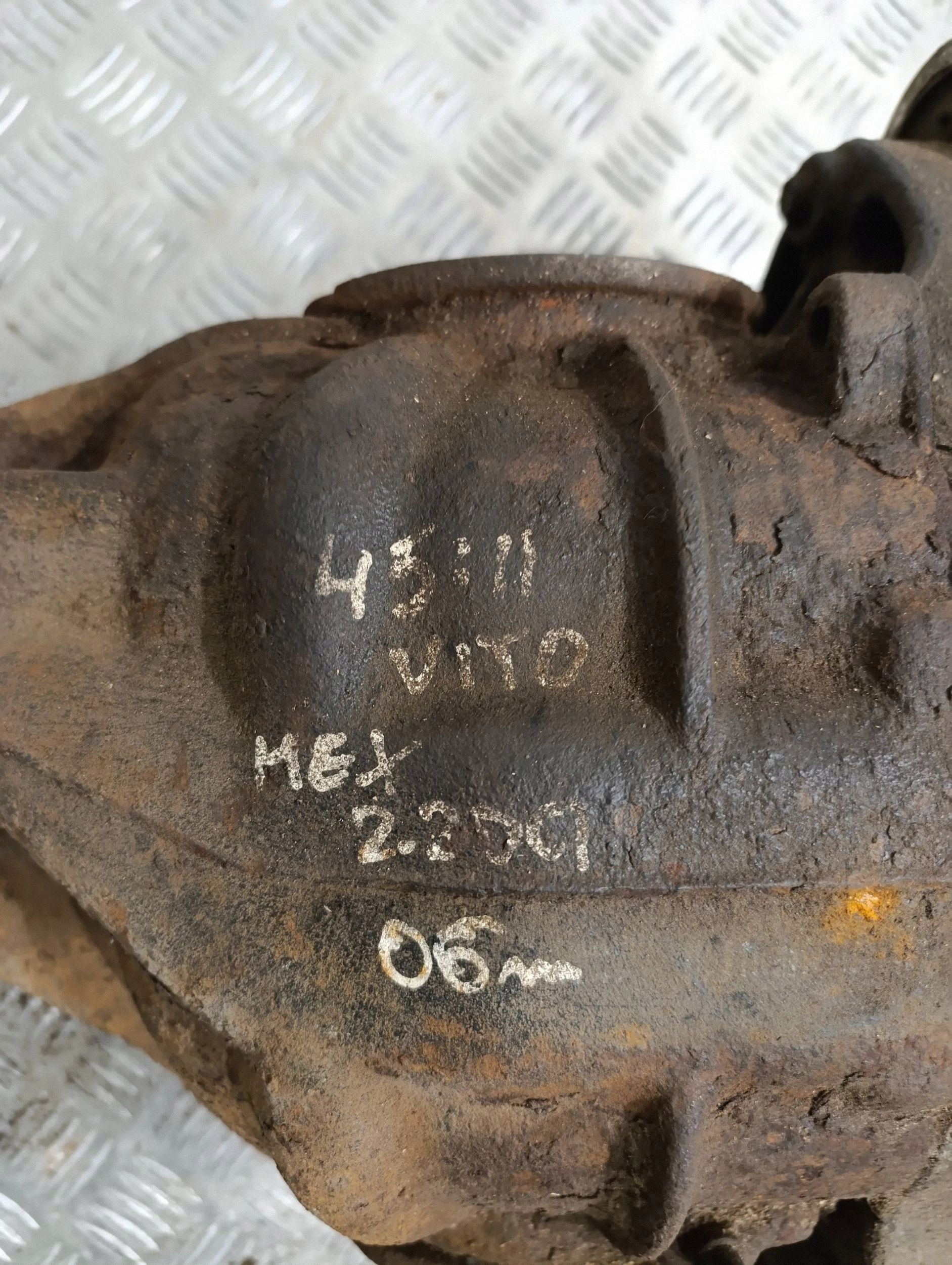 Differential Mercedes-Benz Vito Viano W639 image 3