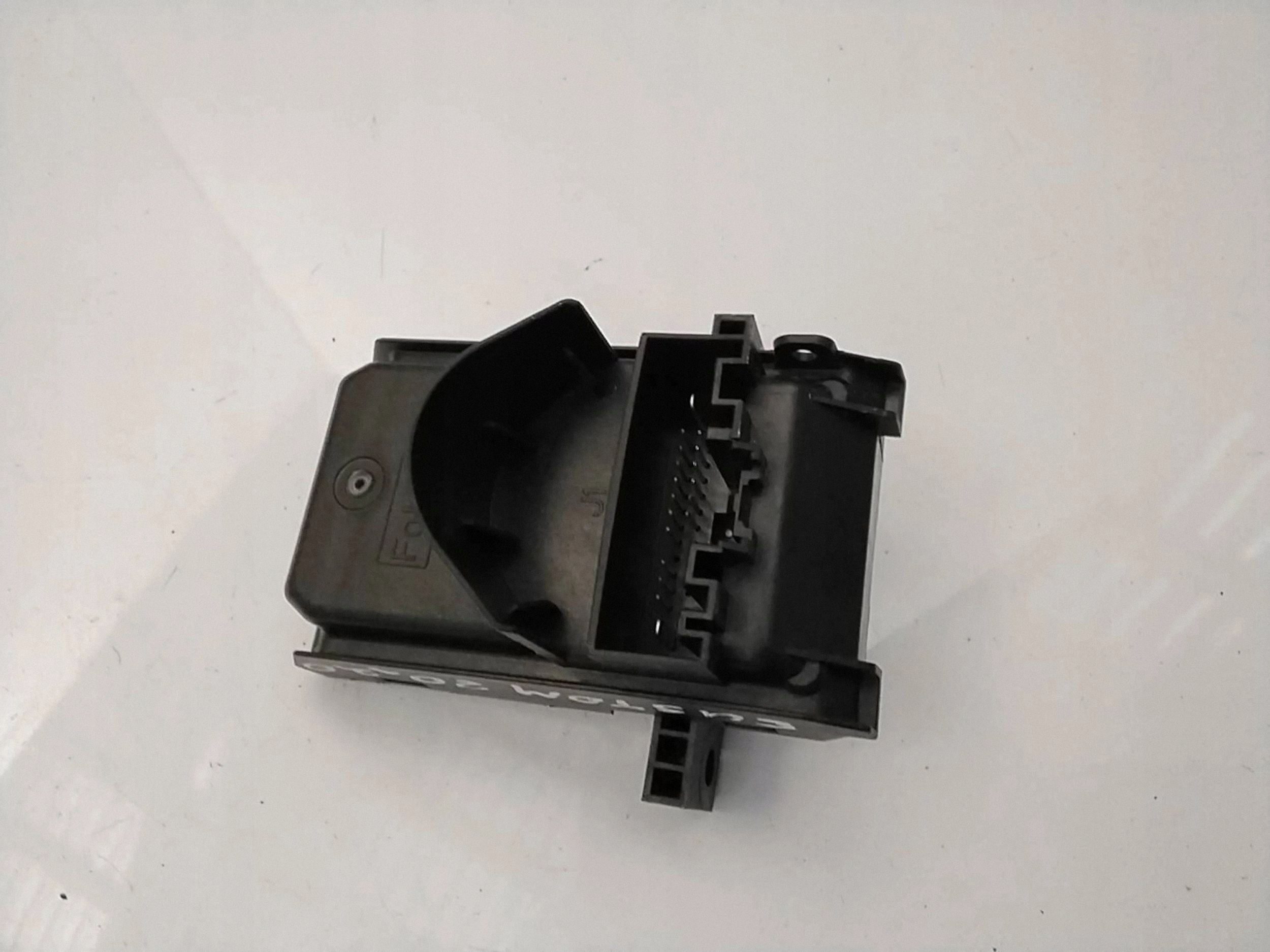 Tomada OBD Ford Custom KK3T-14F642-AG Usada image 2