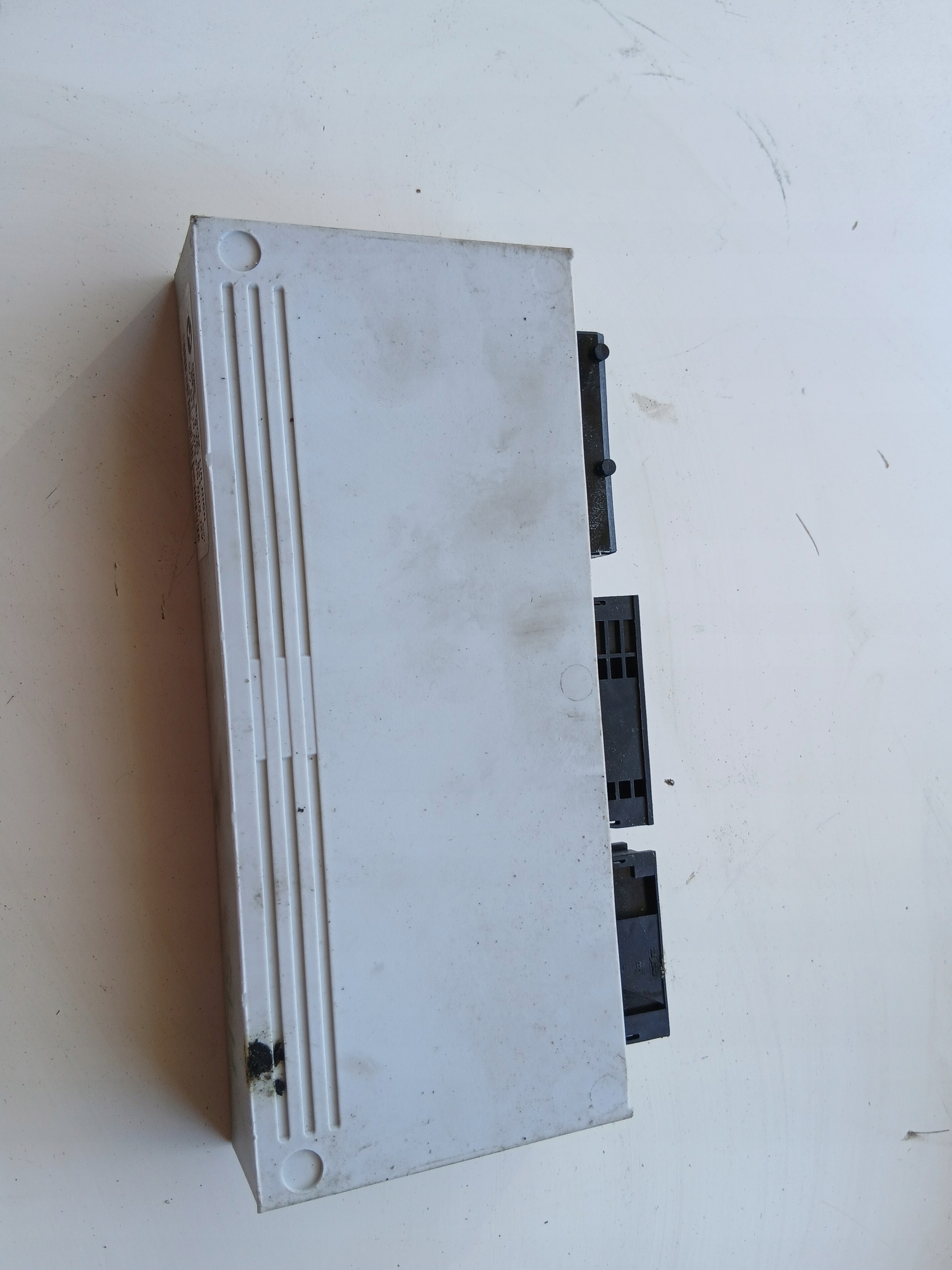 BMW X3 E83 Module Confort 9161931 image 2