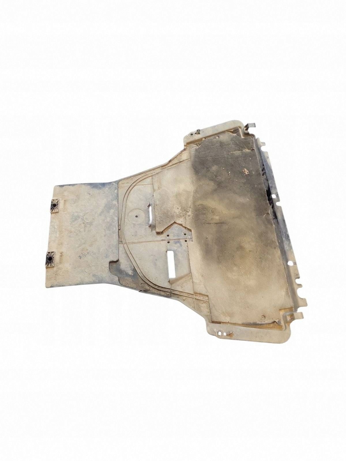 Moottorin pohjapanssari Renault Megane III 758000008R