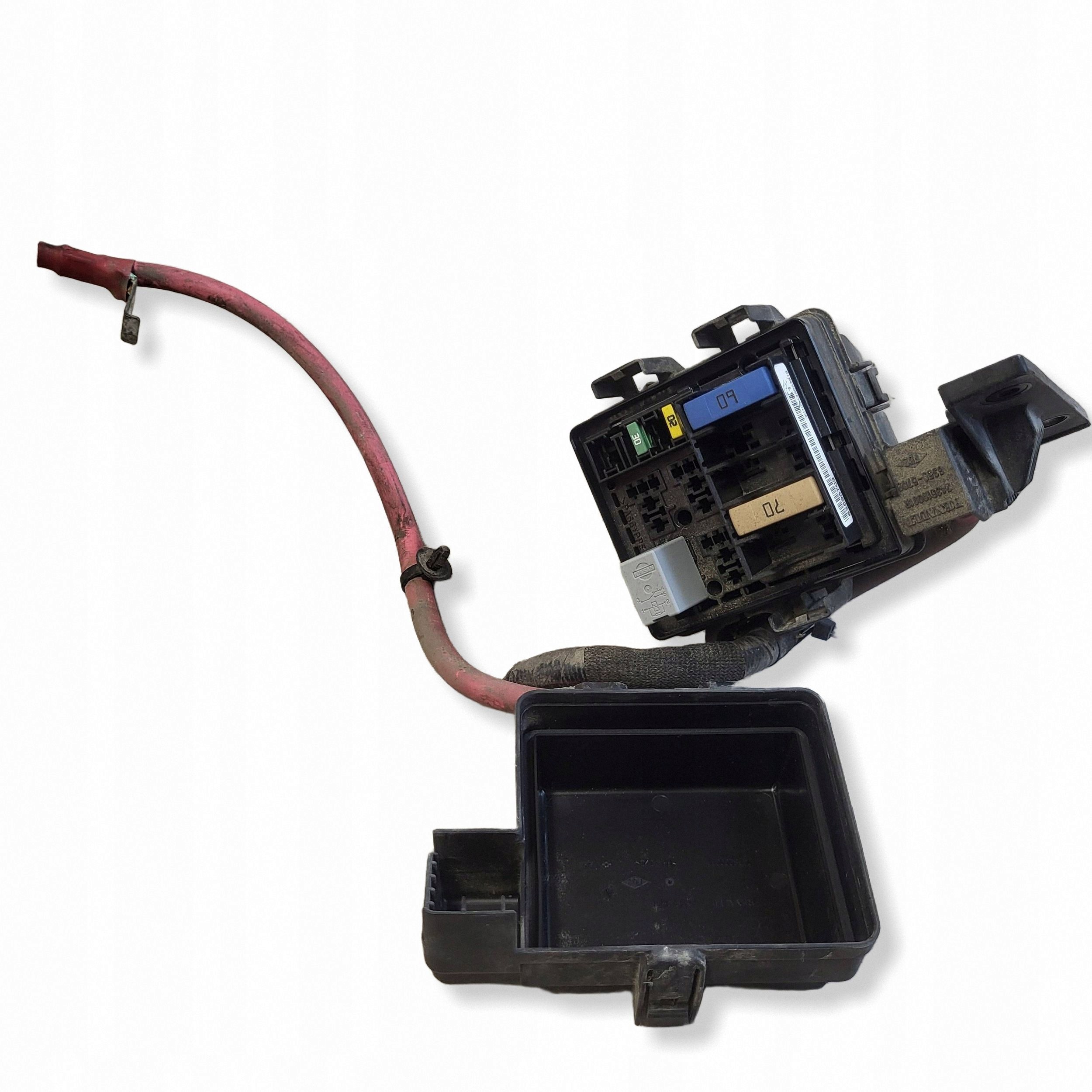 Renault Megane III Relaisbox 63511831