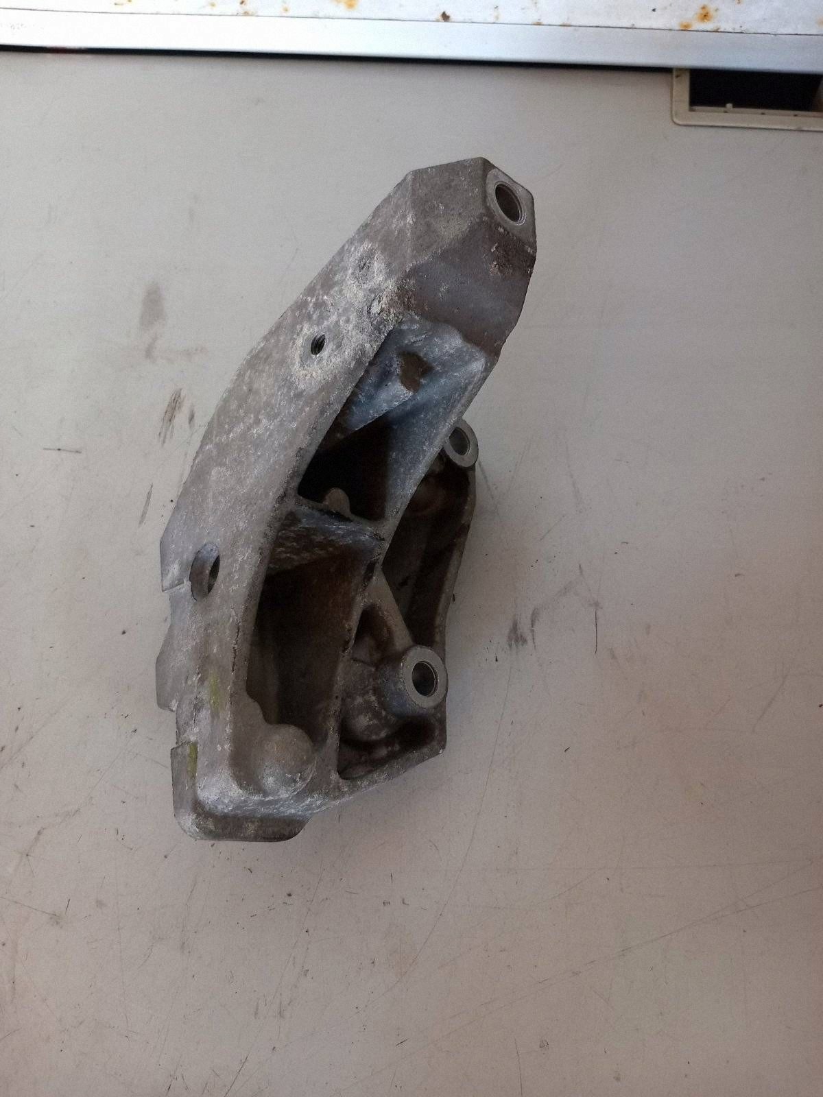 1999 Audi A3 S3 8L Supporto Motore 1J0199117Q image 4