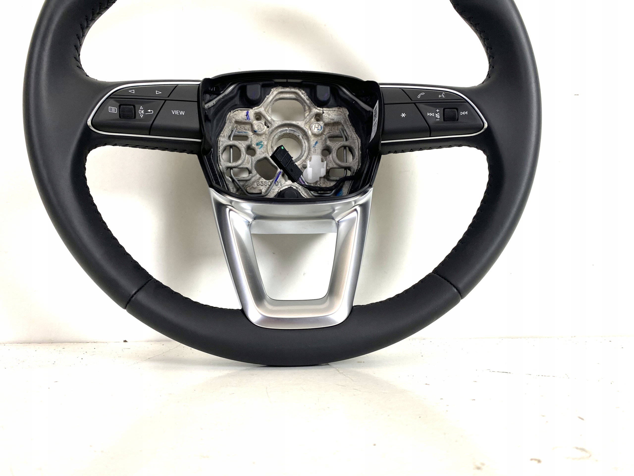 Volant multifonction Audi Q3 83A 2018- 83A419091D image 3
