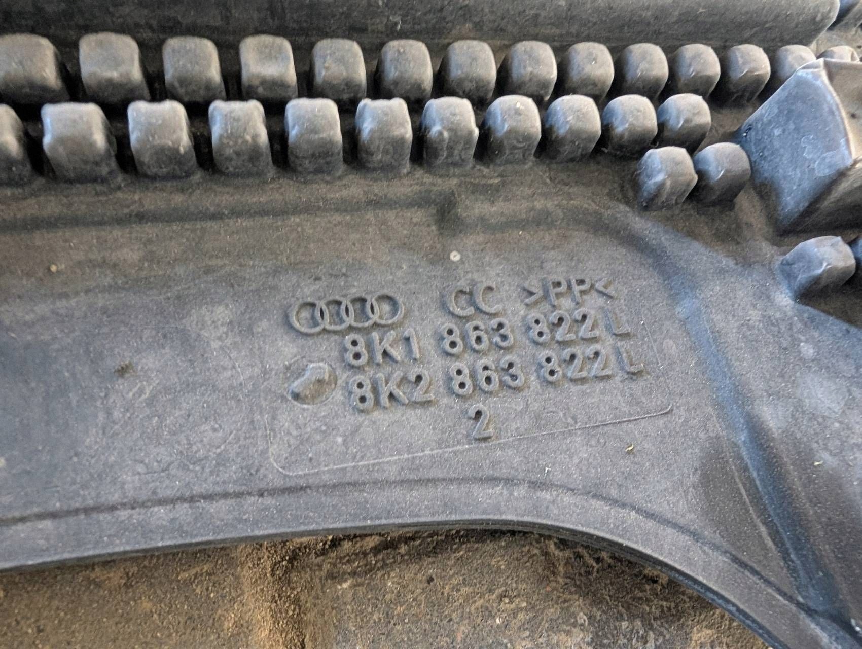 Audi OE 8K1863822 - Proteção Inferior Usada image 3