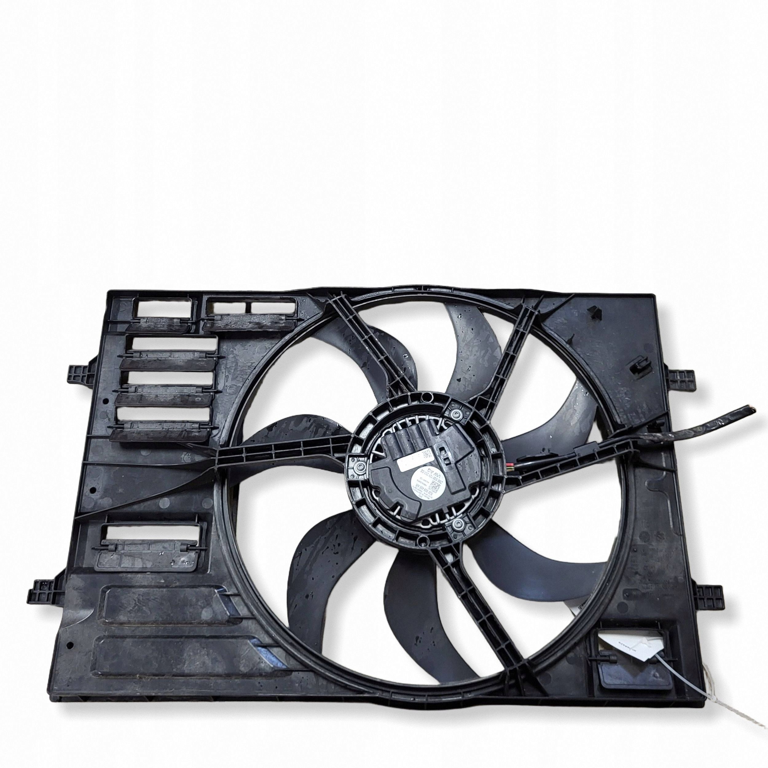 VW Golf VII Radiateur Ventilator 5Q0121205A image 3