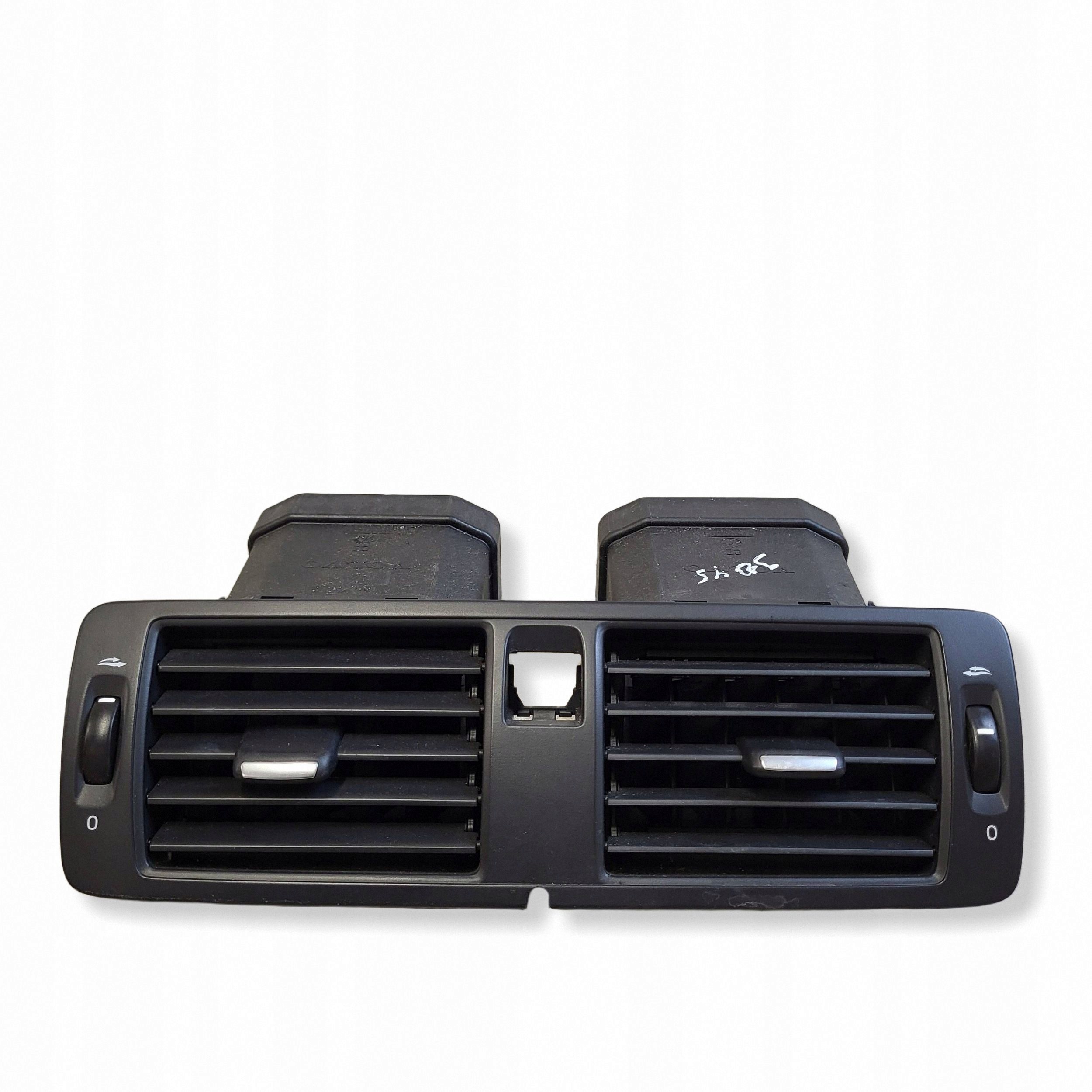Volvo C70 2008 Grade de Ventilação 39888668 image 2