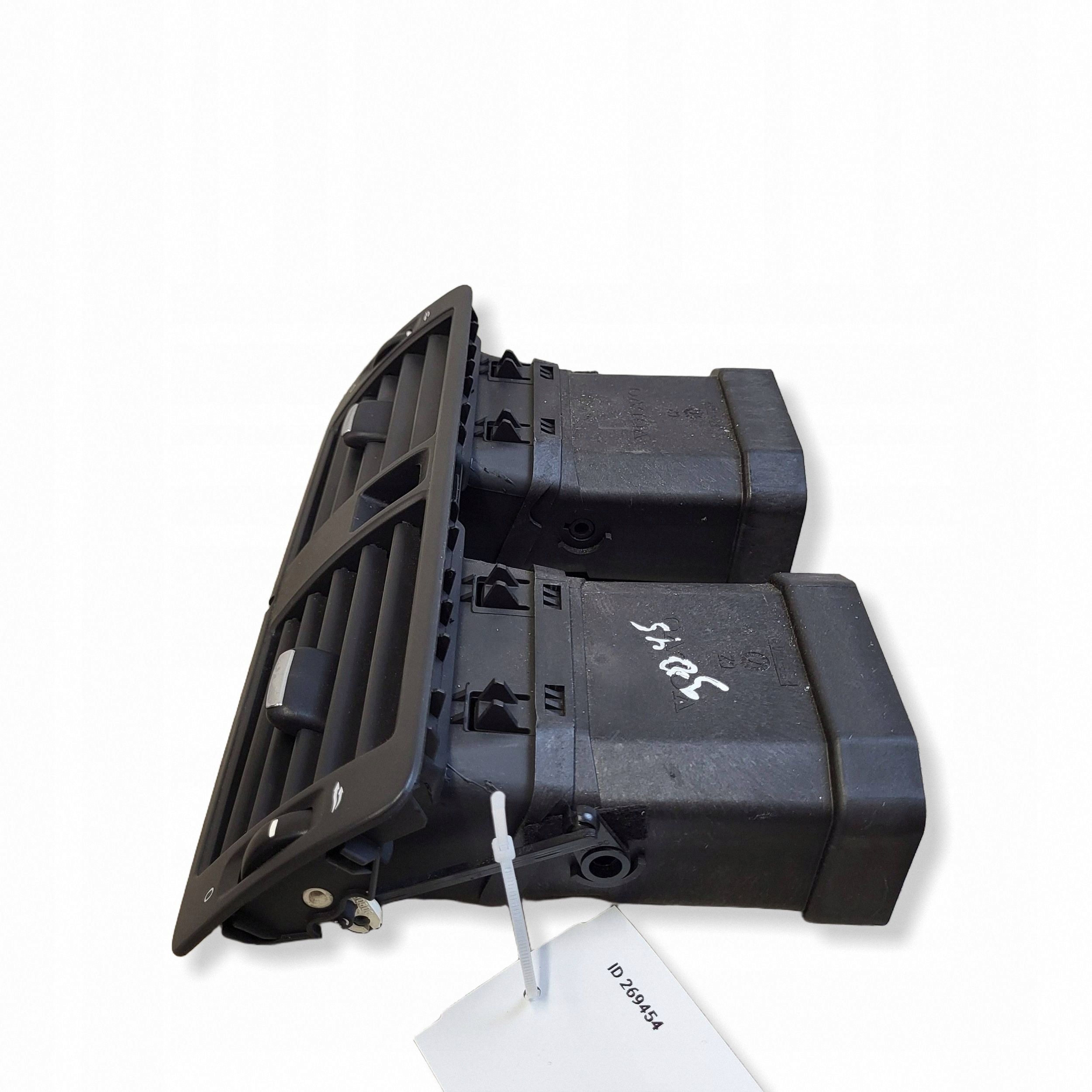 Volvo C70 2008 Grade de Ventilação 39888668 image 3
