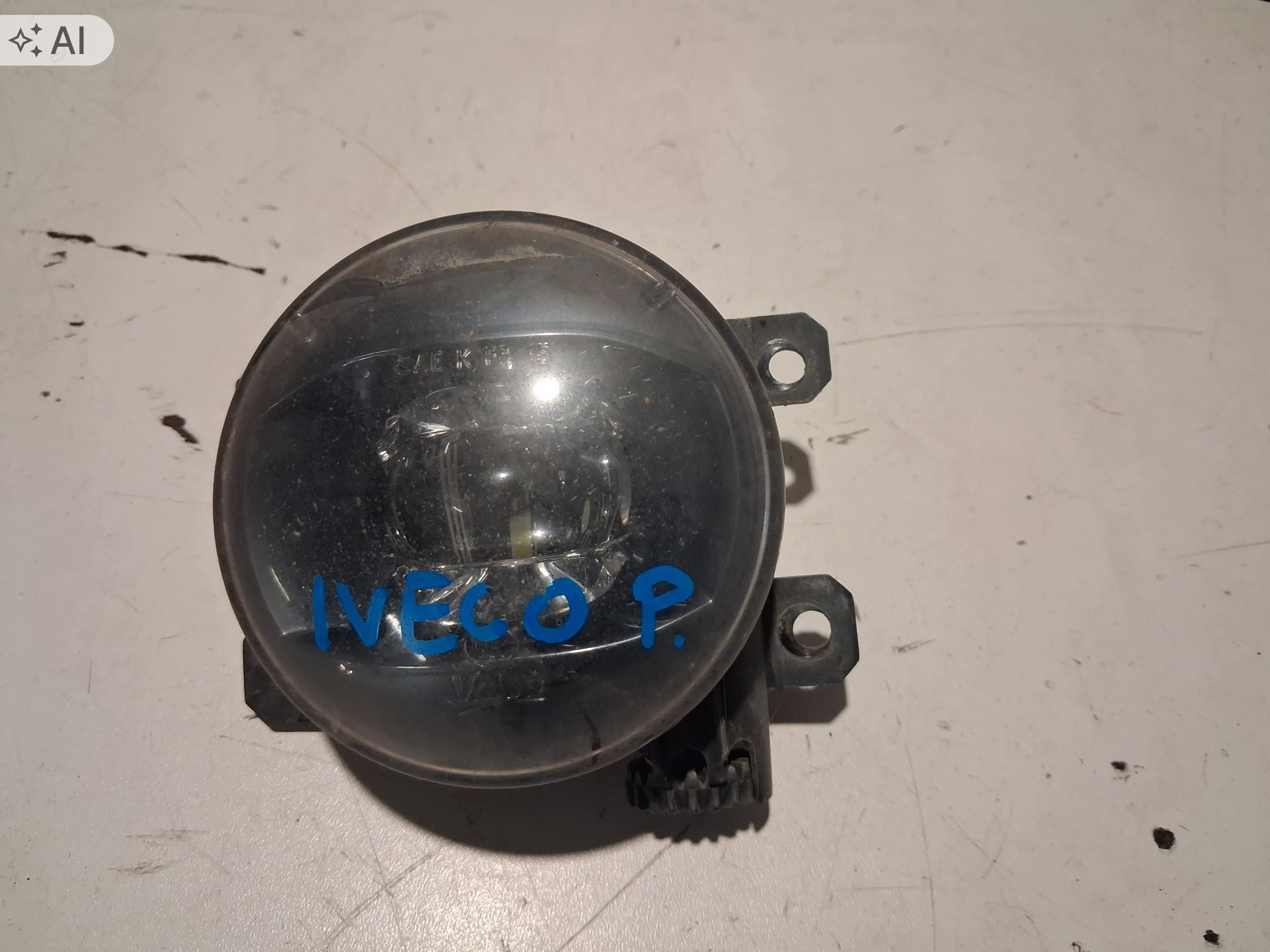 Phare Iveco Daily 6 VI 2014- 3.0 210 CV droit