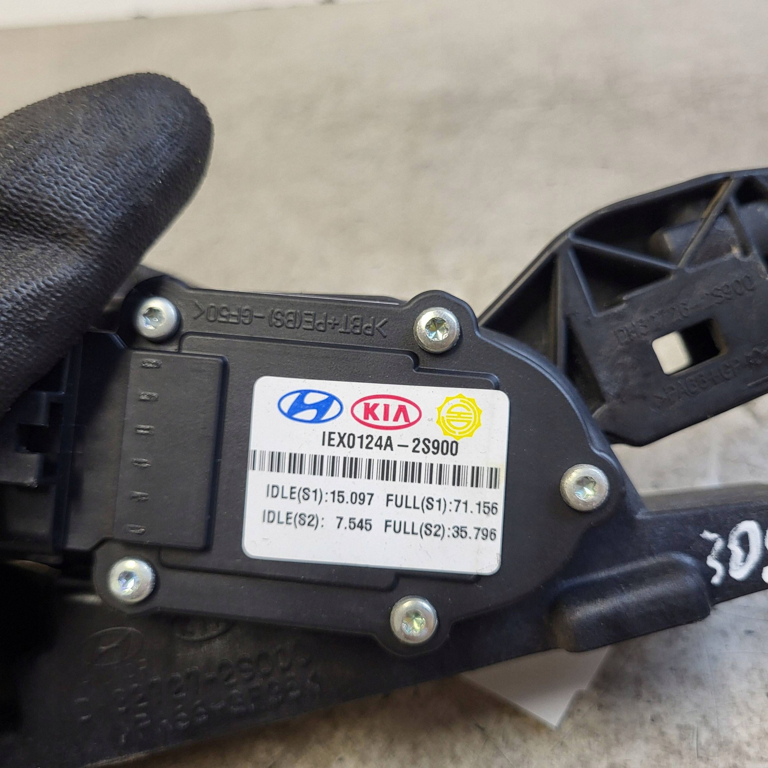 Pédale d'accélérateur KIA Sportage 2014 IEX0124A2S900 image 7