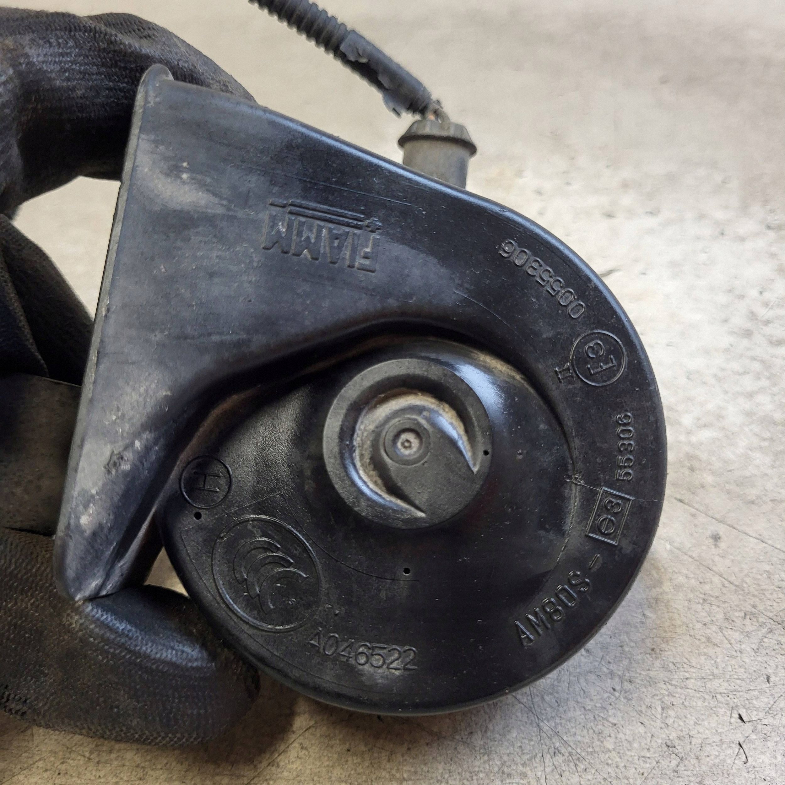 Claxon Volvo C30 V50 C70 S40 II 30796712 image 3
