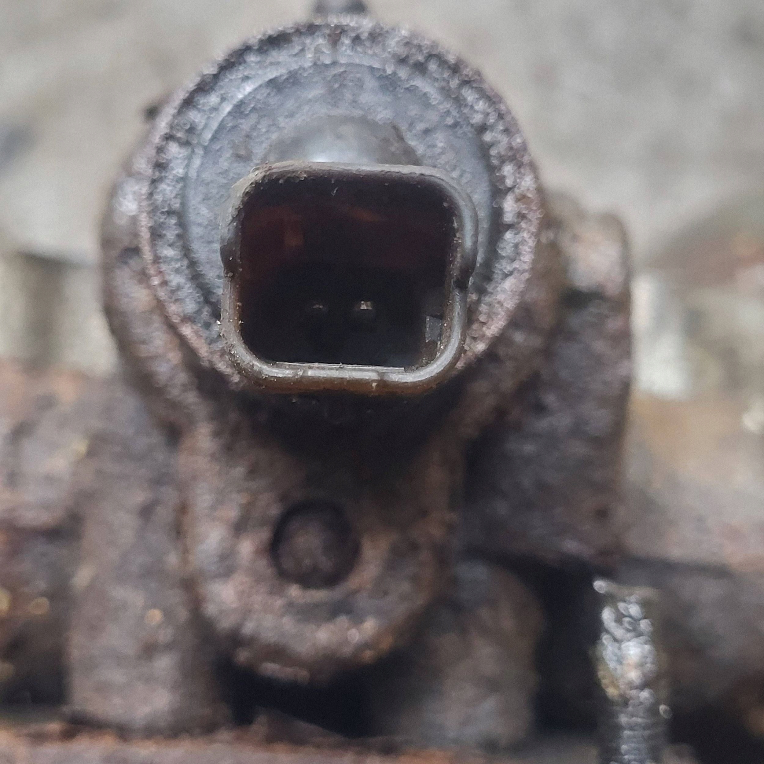 Citroen C6 Luftfederungsventilblock hinten image 6
