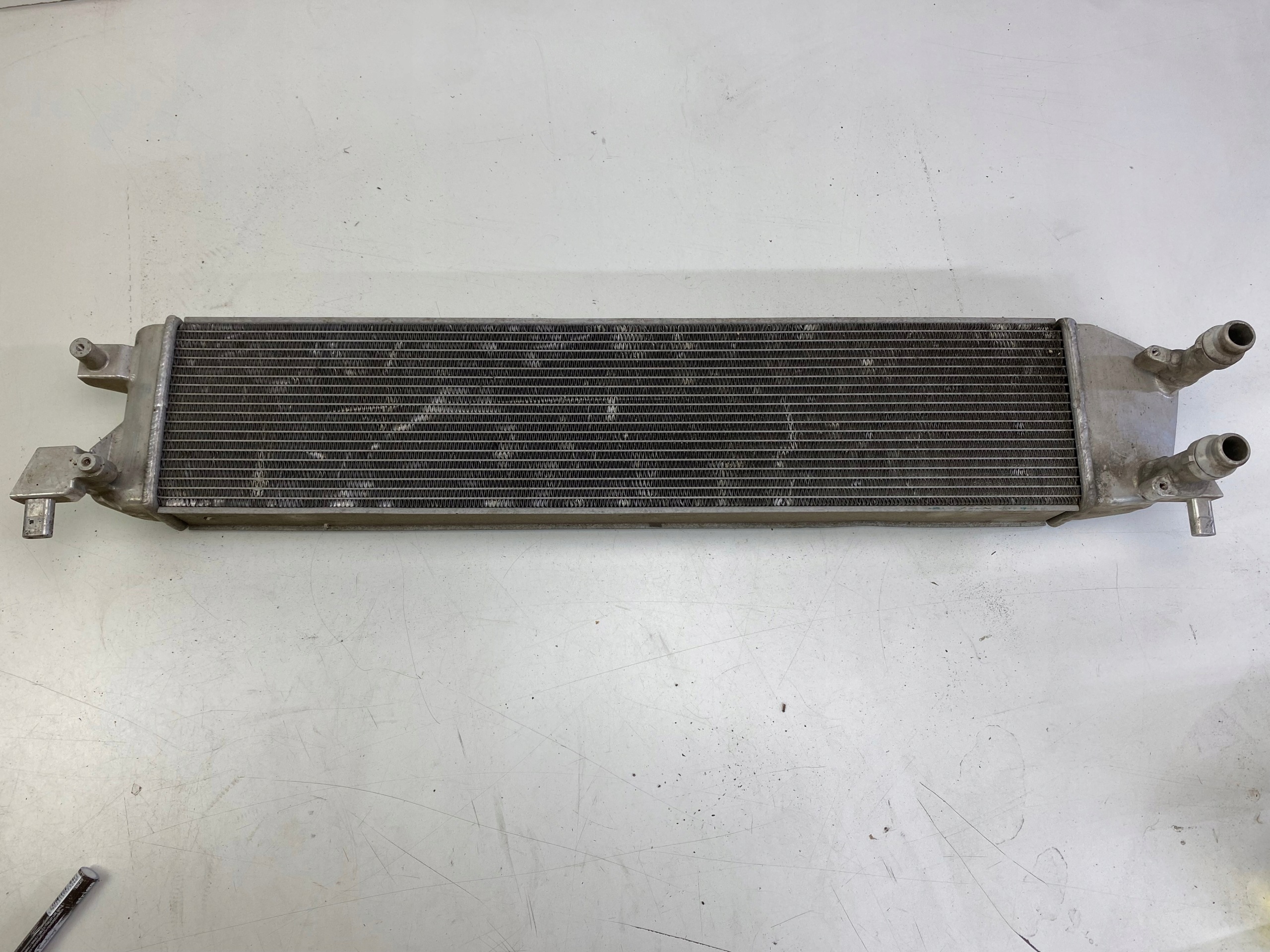 Volkswagen 7N0121253C Intercooler Usado image 3