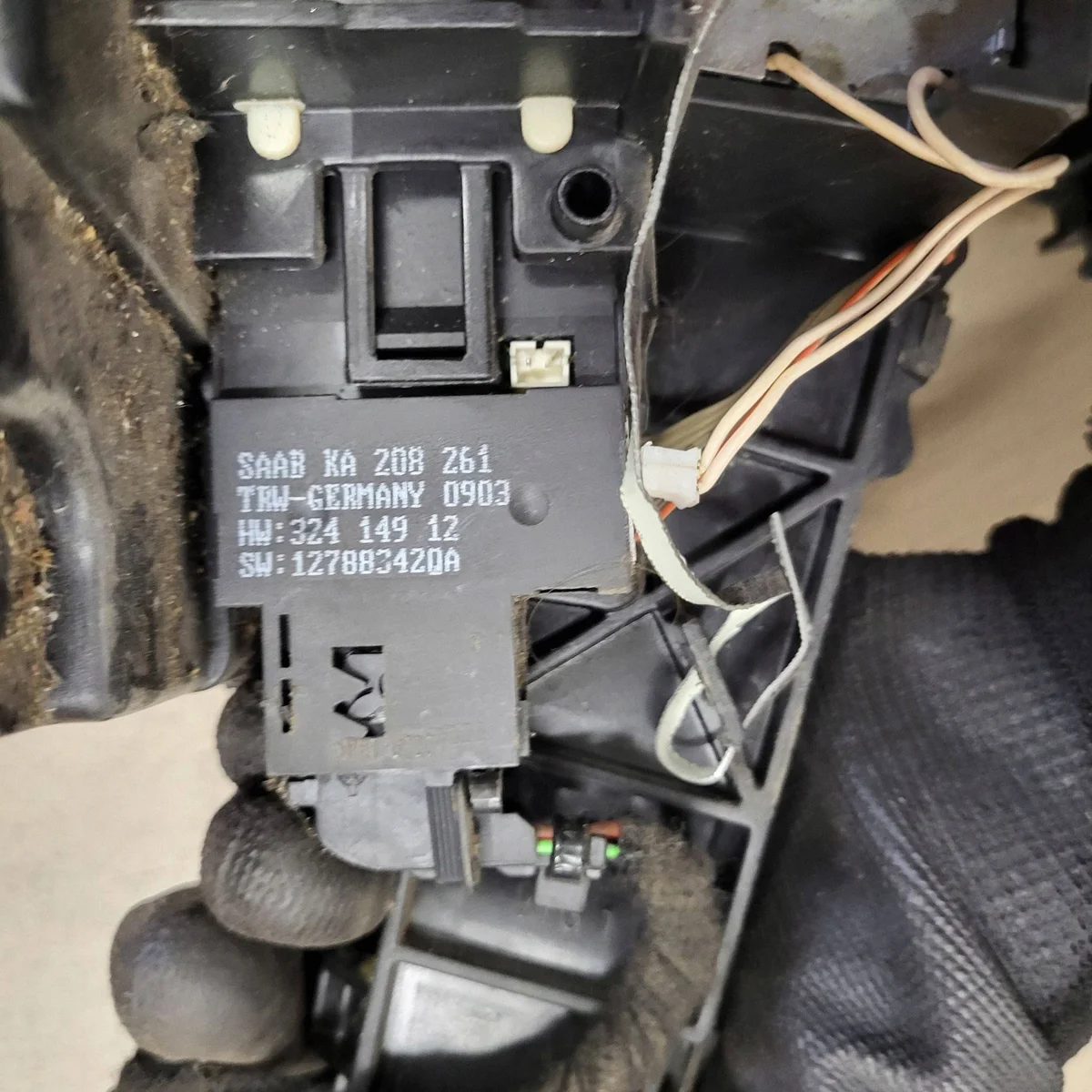 Levier de vitesses Saab 9-3 2007 OEM 32414912 image 9