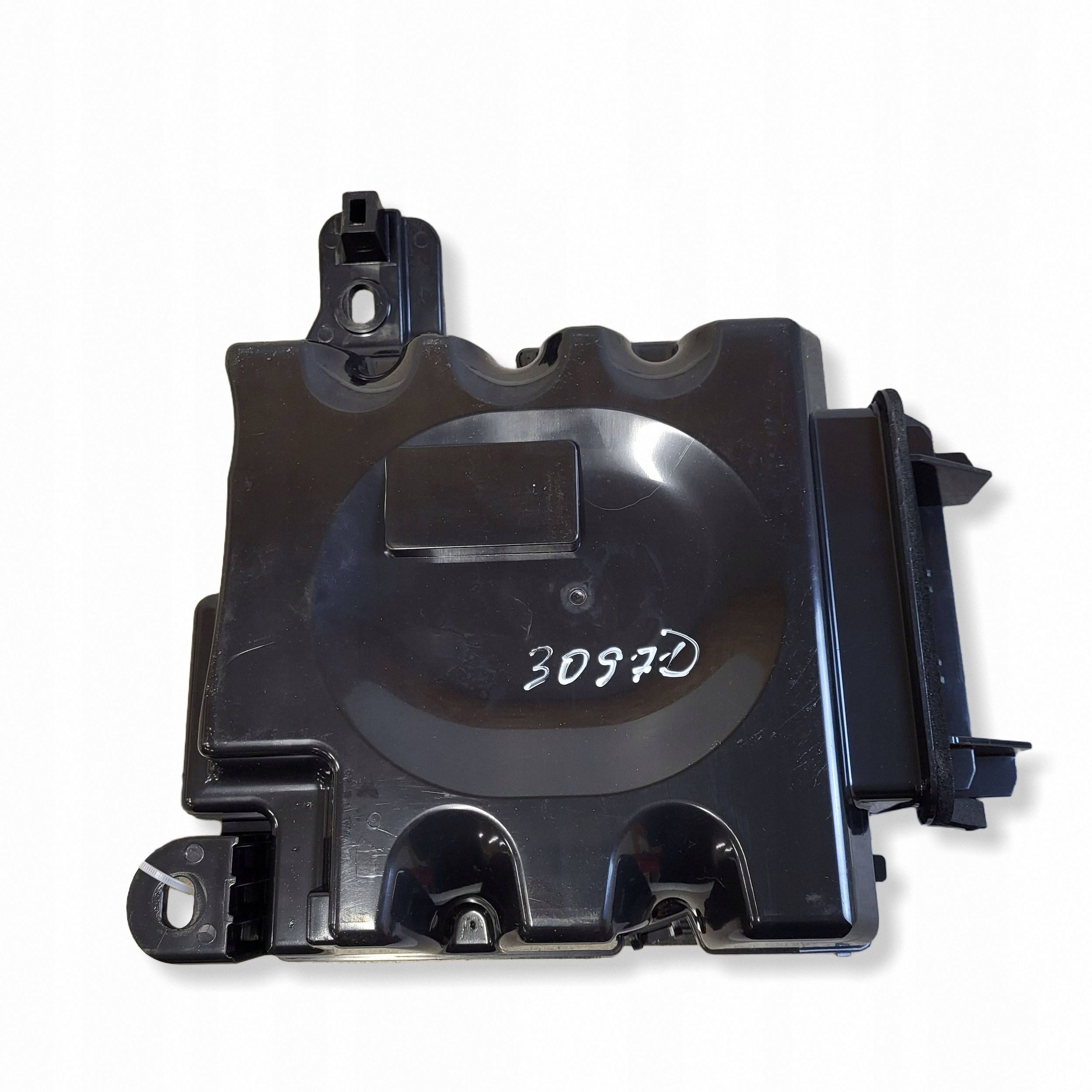 Mini Cooper R60 Subwoofer Käytetty JUT272420 image 3