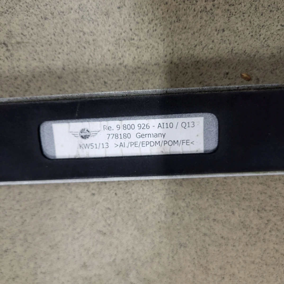 MINI R60 Carril Techo Derecho OEM 9800926 image 5