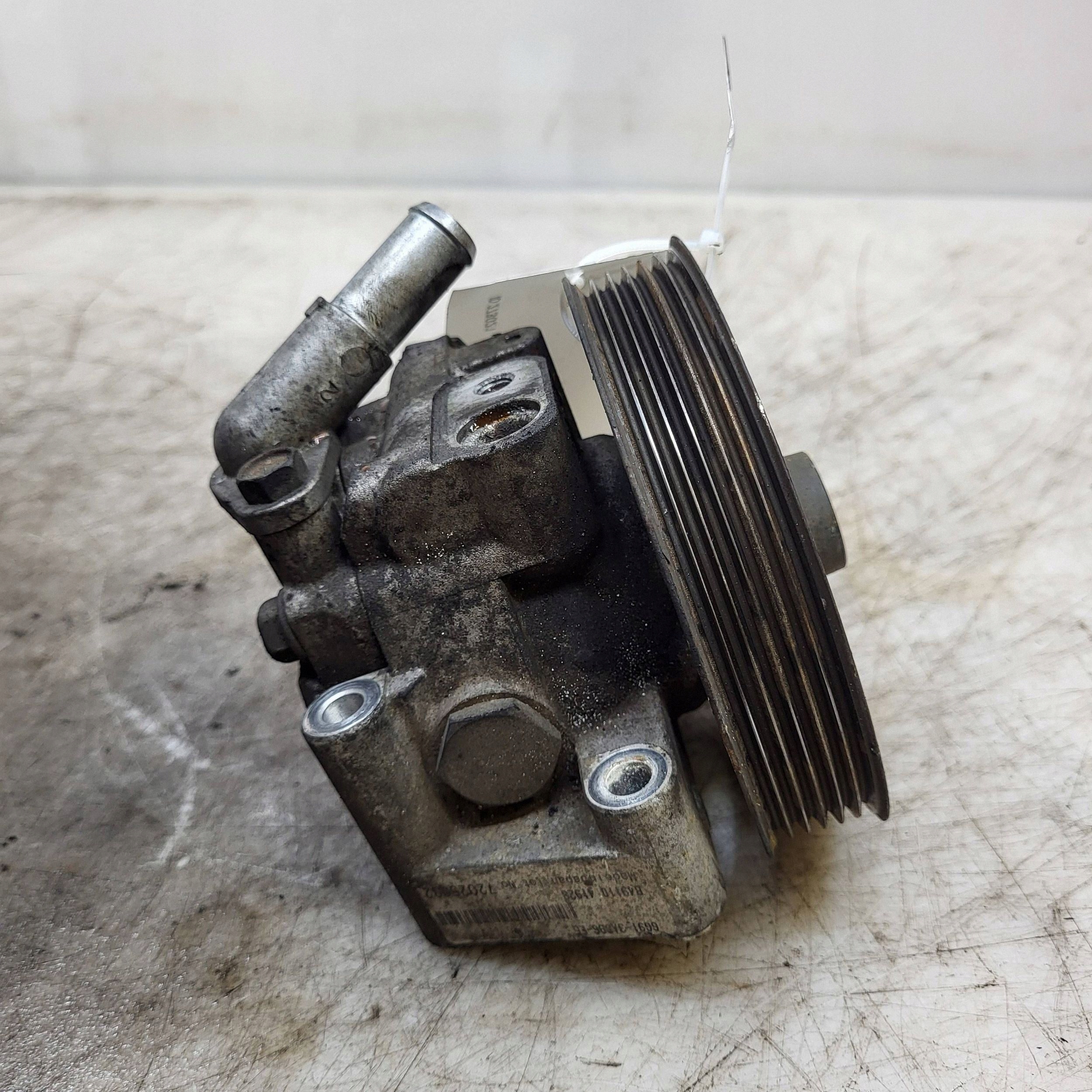 Pompe direction assistée Land Rover Freelander 6G91-3A696-EE image 4