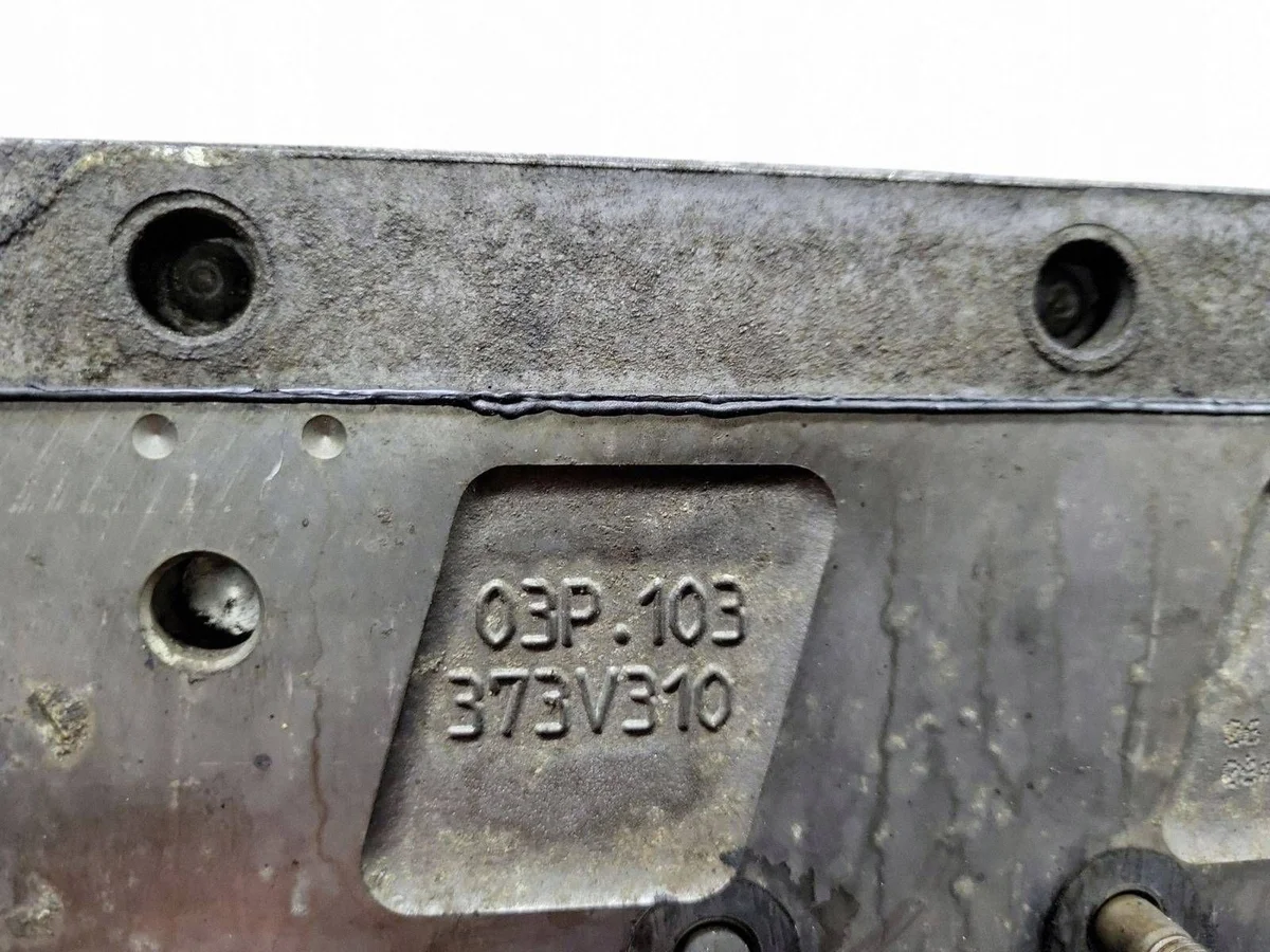 Sylinterinkansi VW Polo V 6R 03P103373V310