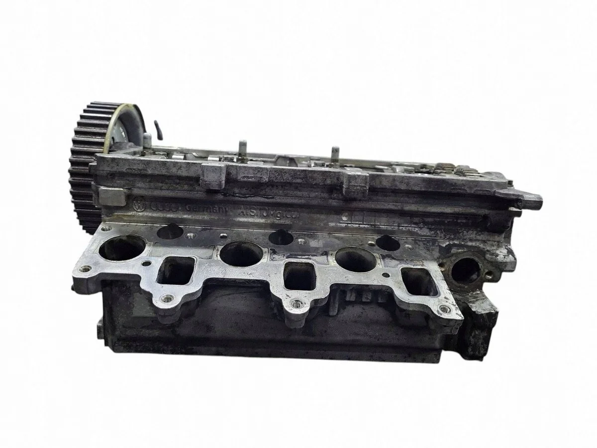 VW Polo V 6R Zylinderkopf 03P103373V310 image 3