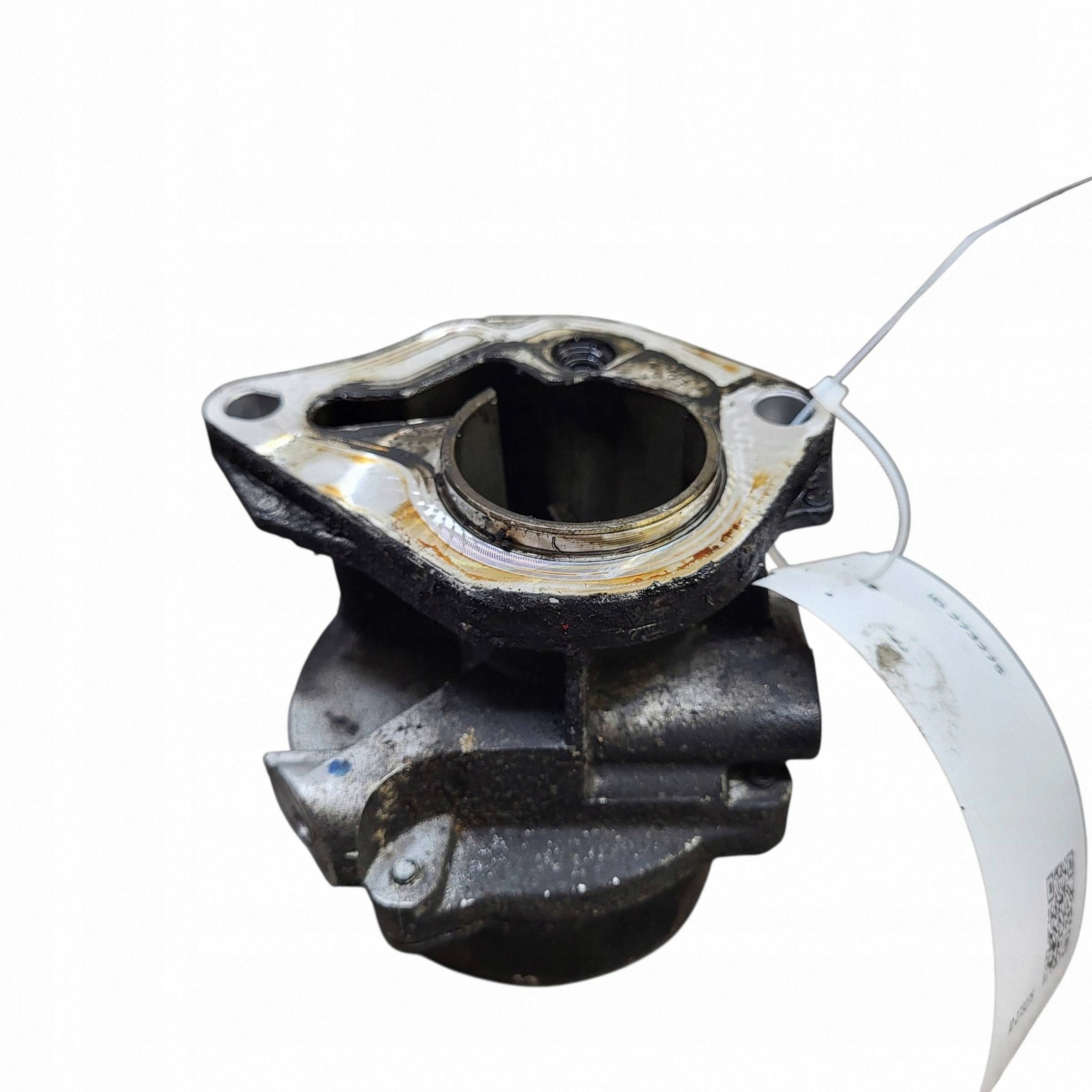 2009 Nissan Qashqai Alipainepumppu JUT273275