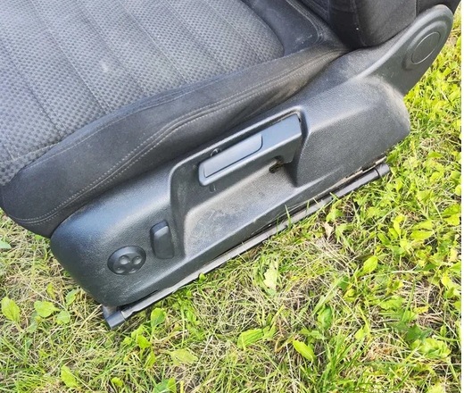 VW Passat B6 Fahrersitz beheizt OEM image 3