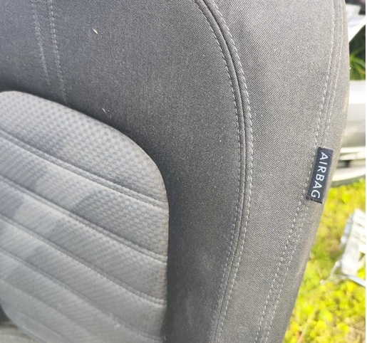VW Passat B6 Fahrersitz beheizt OEM image 4