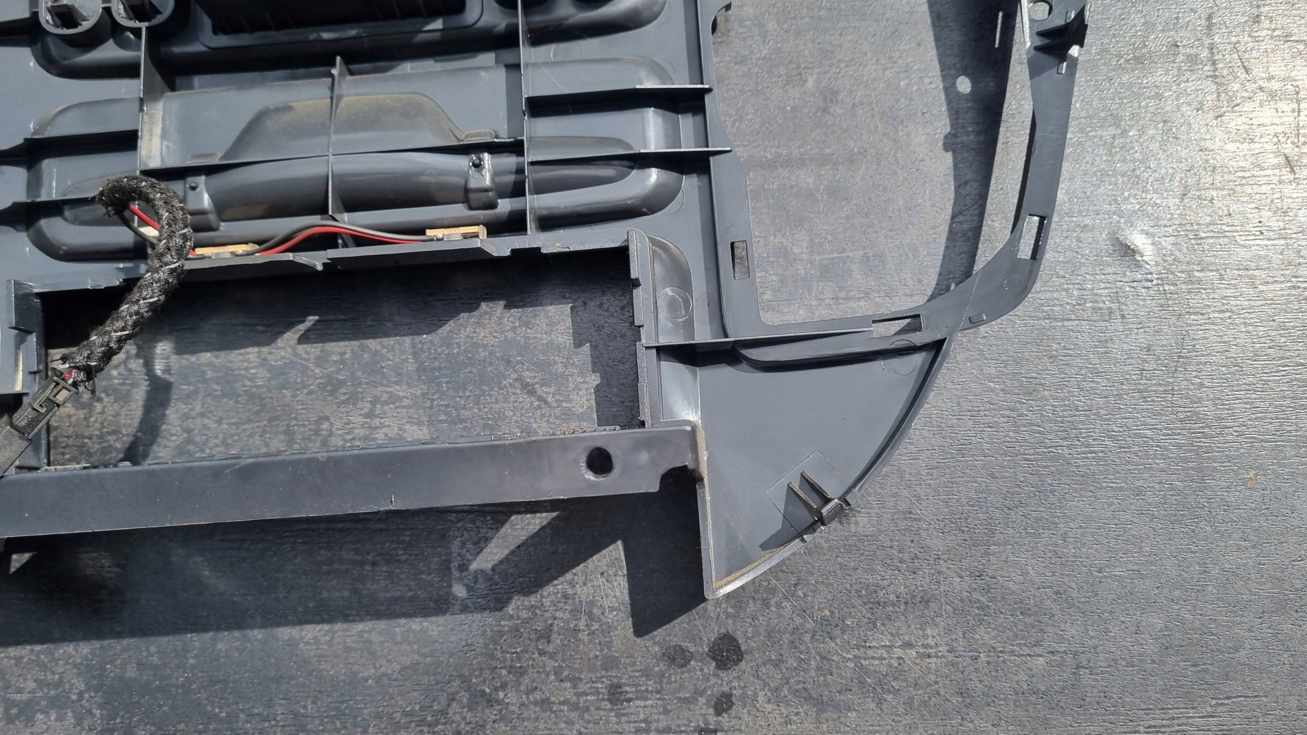 Mercedes Sprinter Cadre Console A9016801807 image 4