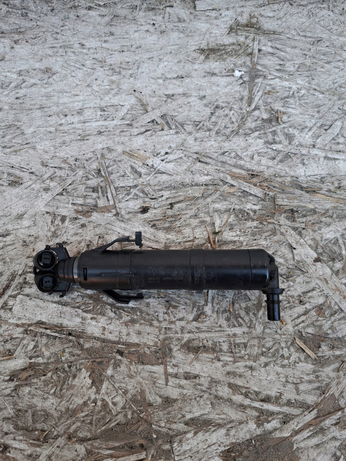 VW Touran suihku oikea 5TA807942B