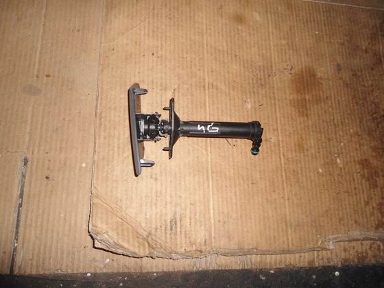 Audi A6 C7 4G ajovalojen pesuri, OEM SPRYSKIWACZ-1780