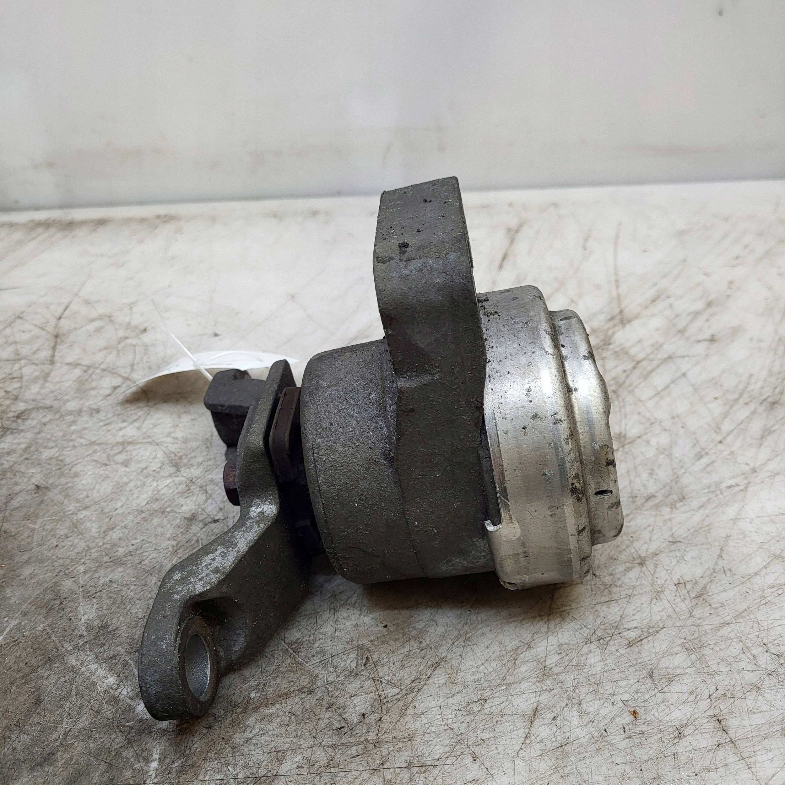 2011 Ford Mondeo MK IV Engine Mount OEM JUT273476 image 4