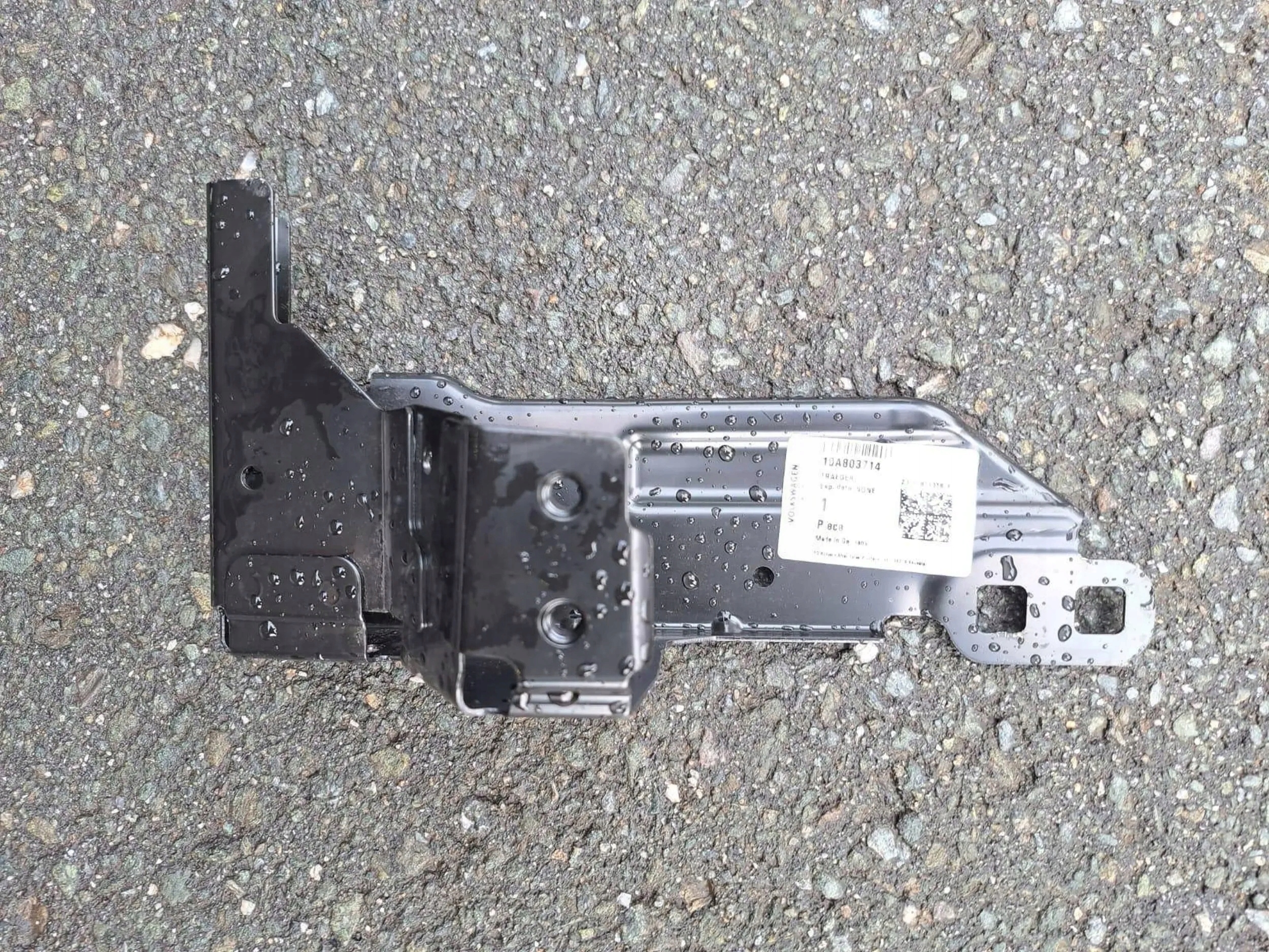Volkswagen ID.3 2019 Kiinnikkeet Käytetty