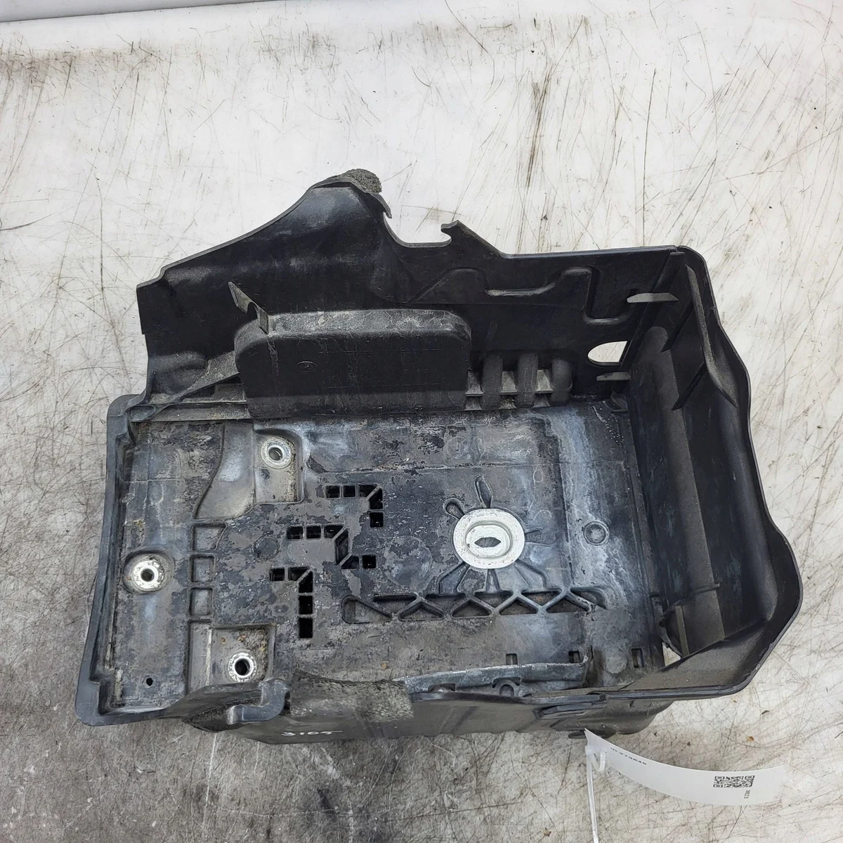 Volvo Akun Suojus OE 31349472