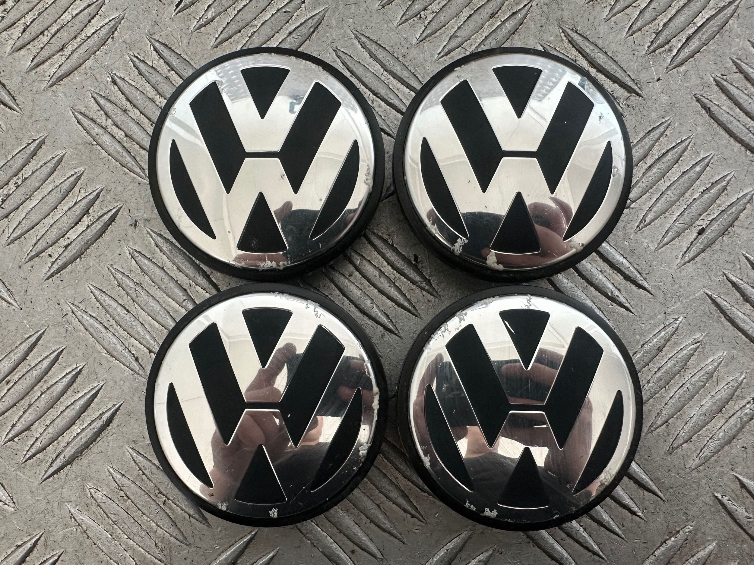 Volkswagen Golf V pyörän vanne 3B7601171 image 2