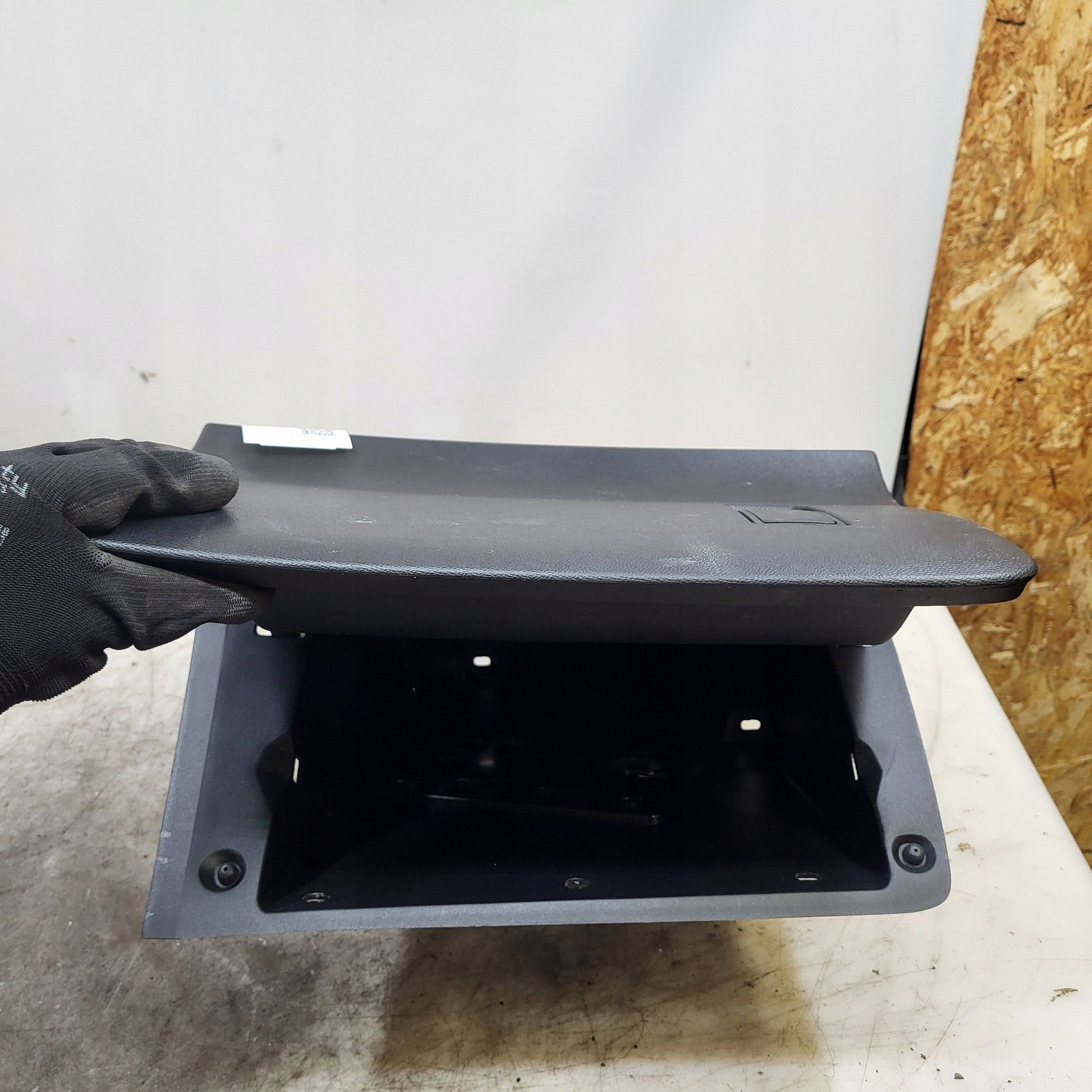 Peugeot 2008 II Ablagefach 98296315AK image 3