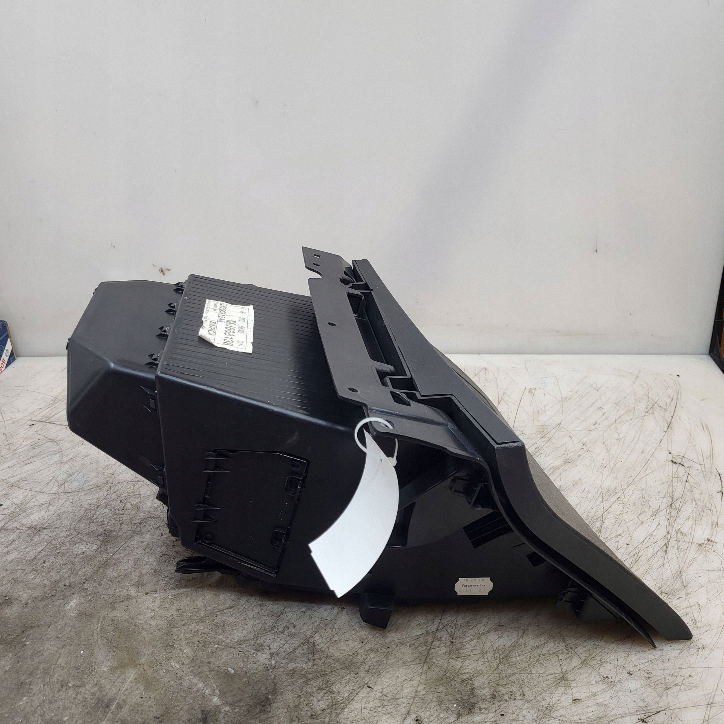 Peugeot 2008 II Ablagefach 98296315AK image 6