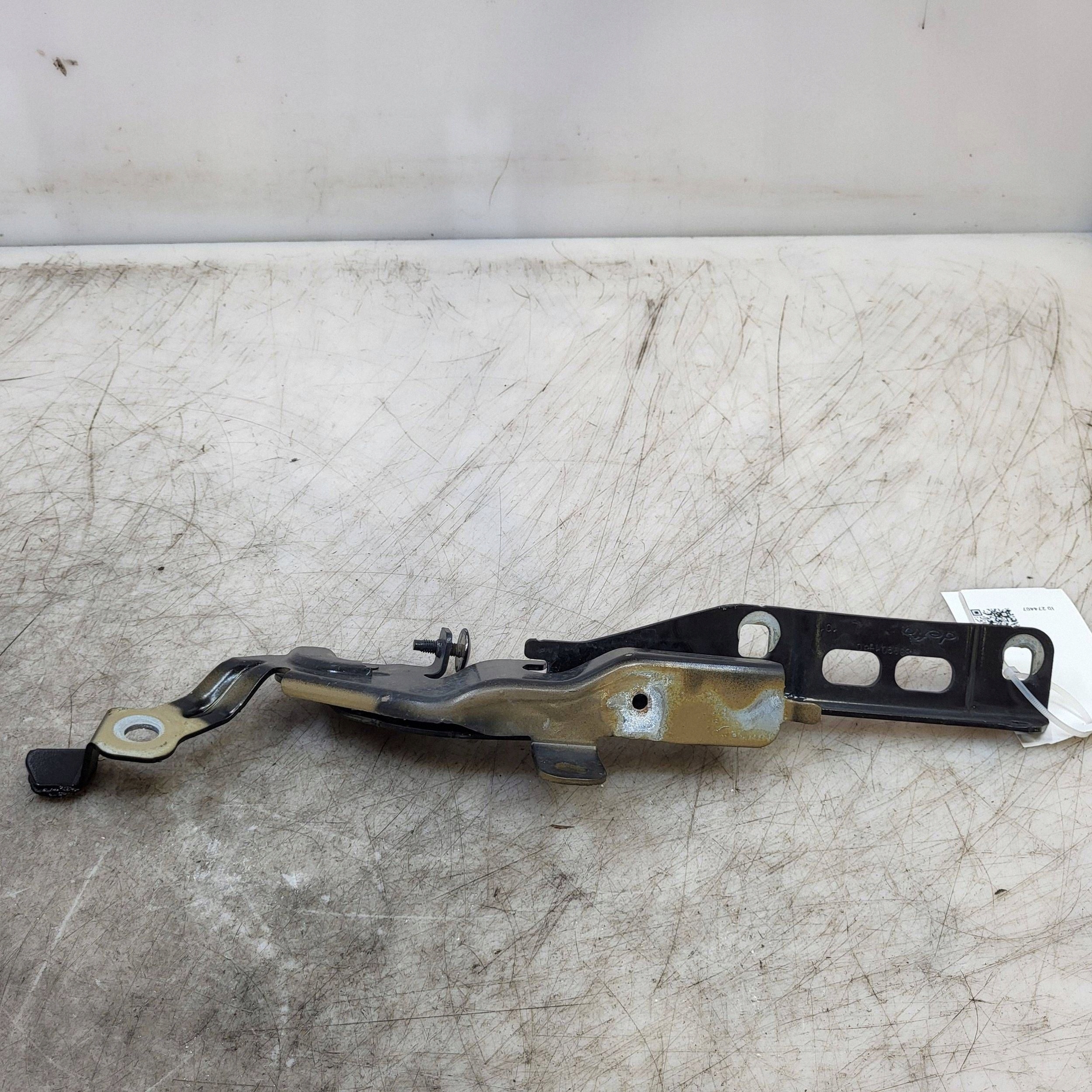 2021 Peugeot 2008 II Cerniere Cofano 9639901480 image 3