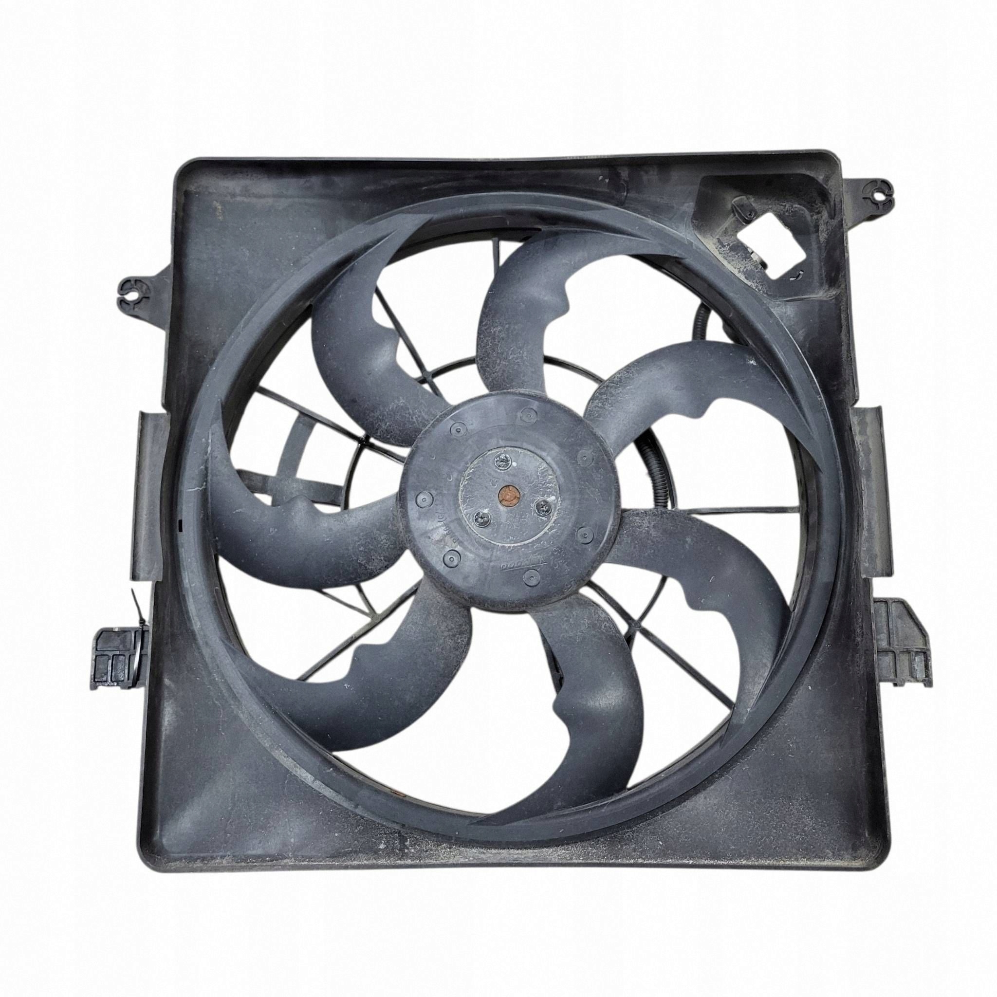 Hyundai i40 Radiatorventilator JUT274782 image 2