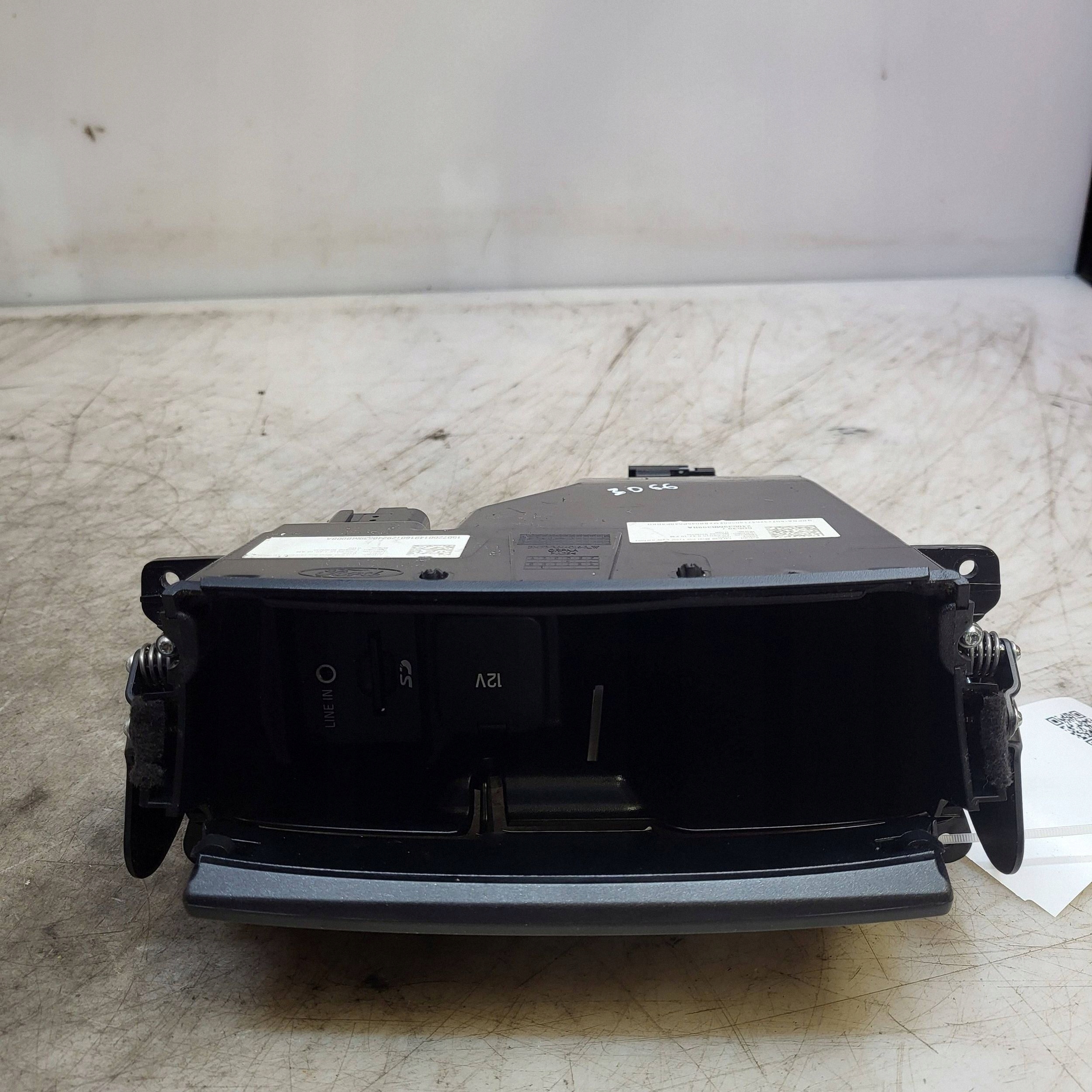Citroen C5 2009 Boîte à gants ET4B14D662 image 3
