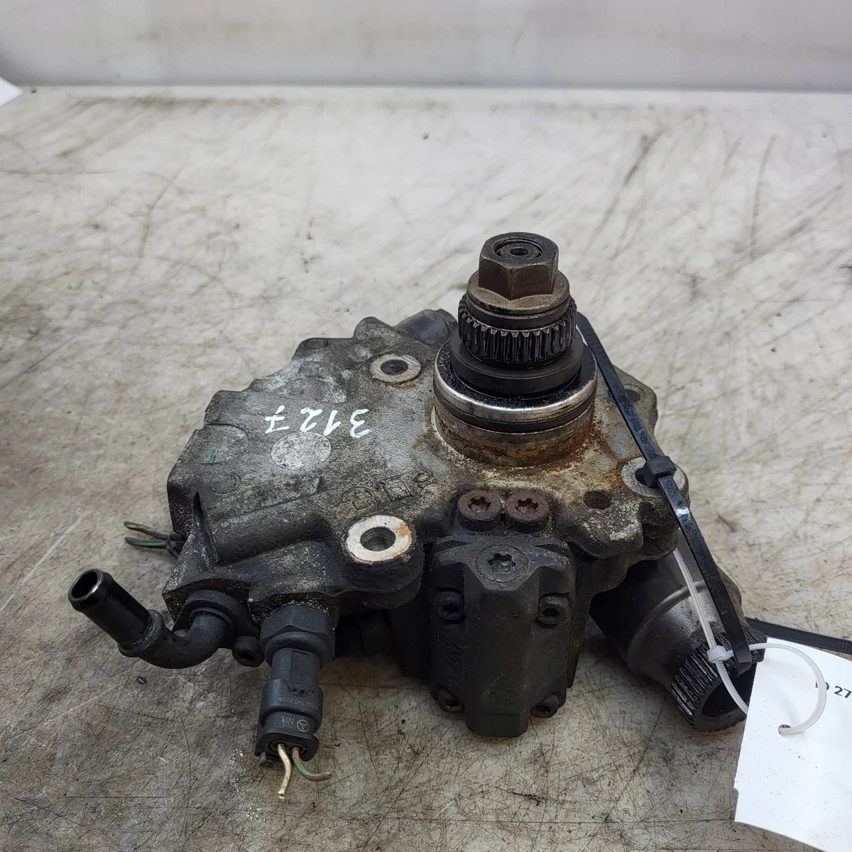 Pompe haute pression Mercedes A6510701601 image 4