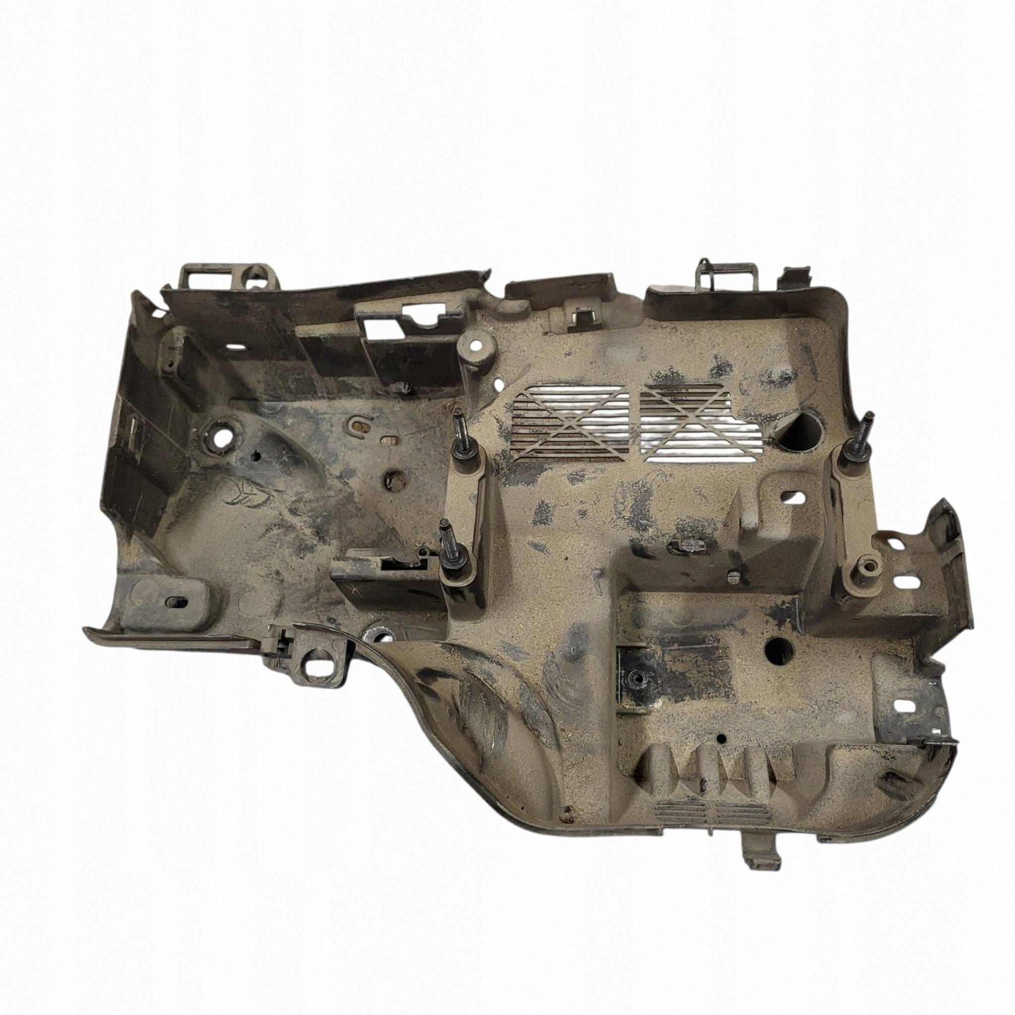 Citroen C5 2009 moottoritilan osa 9687677280 image 2