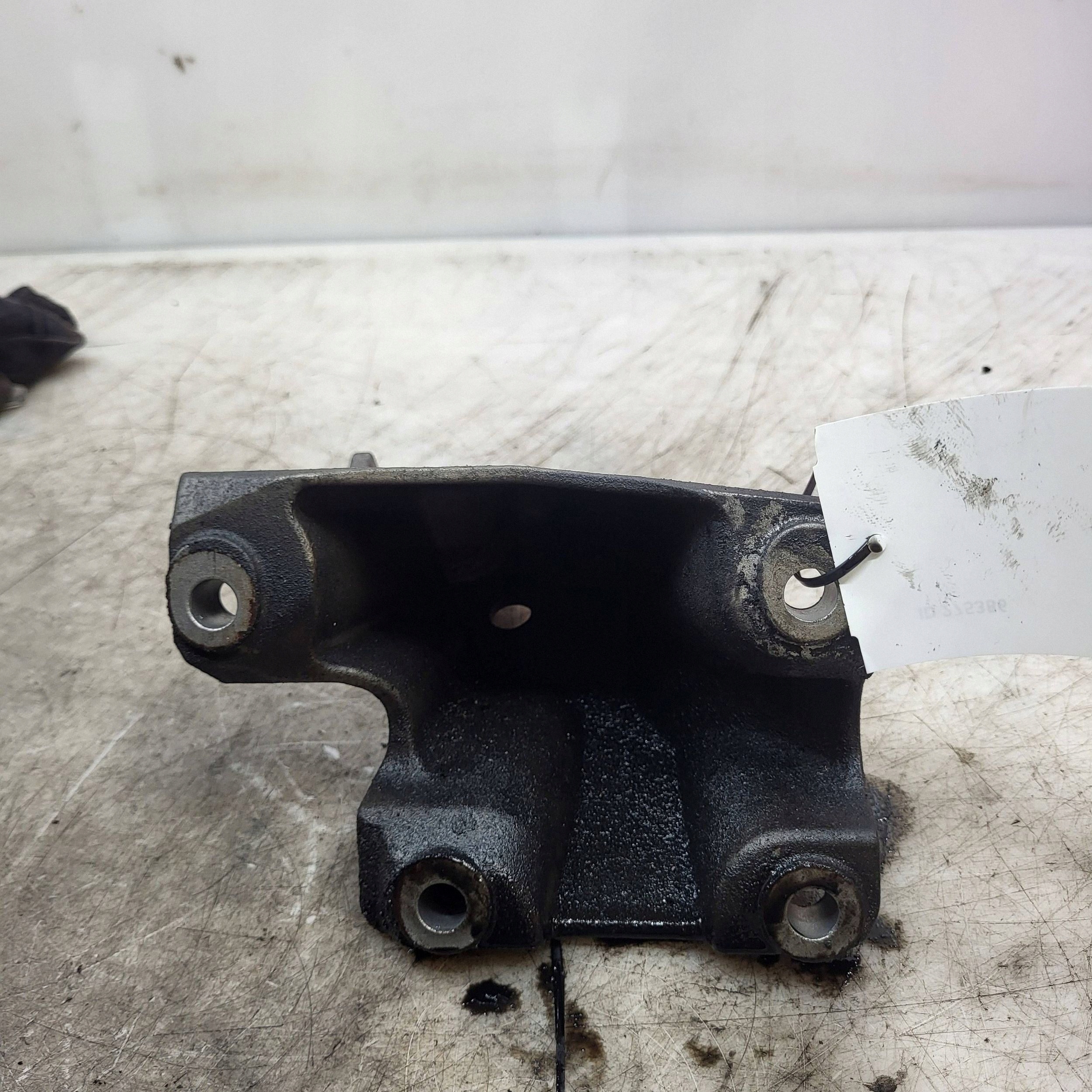 Support moteur 7L6199308C Audi Q7 4L VW Touareg II image 5