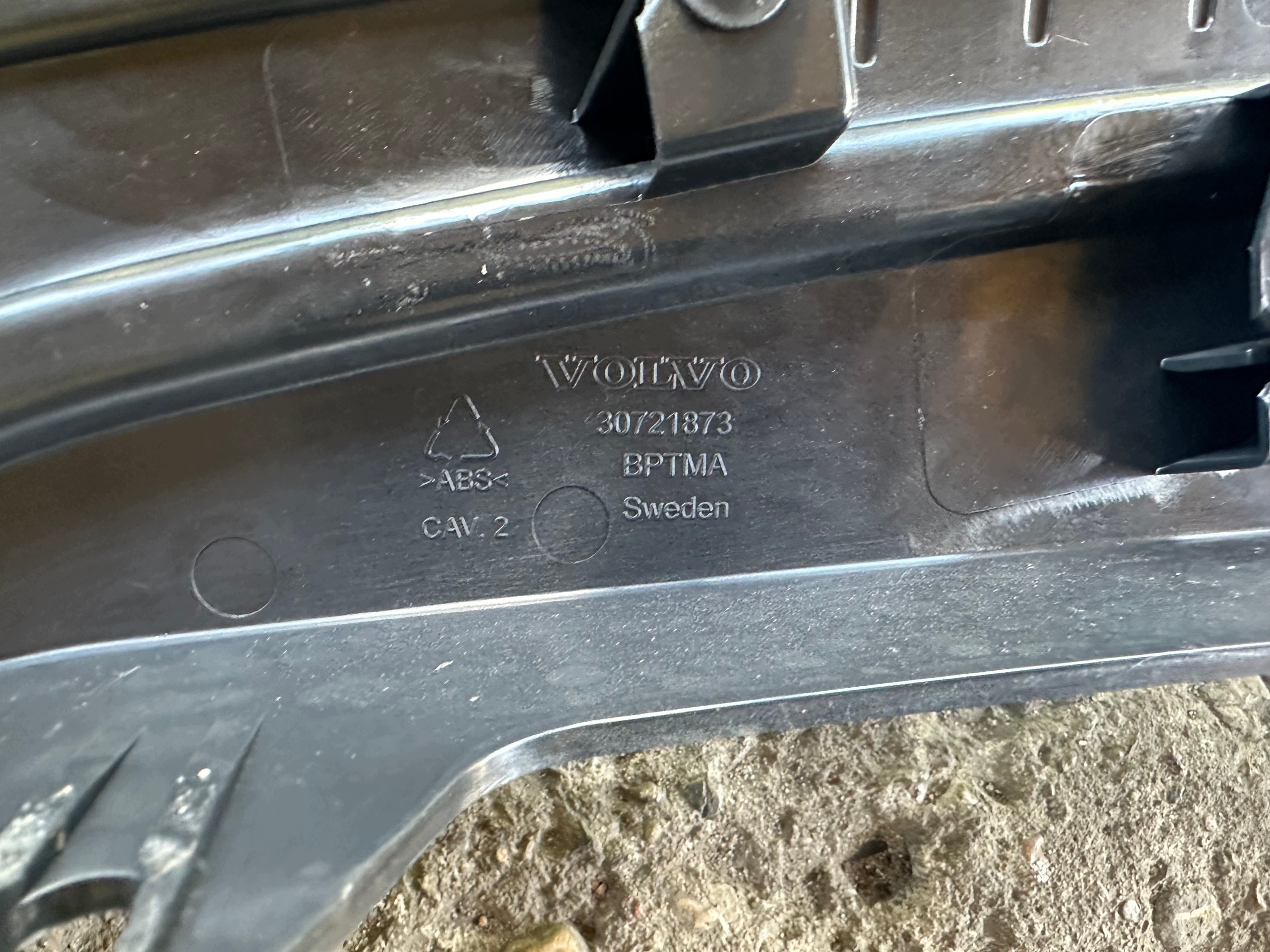 Volvo V60 I Cache-bagages Arrière 30721873 image 6