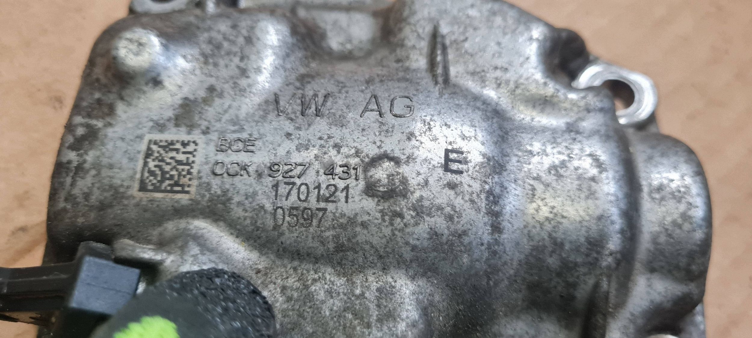 A4 B9 8W A5 Getriebeabdeckung mit Sensor S-Tronic 0CK 0CK927431E image 8