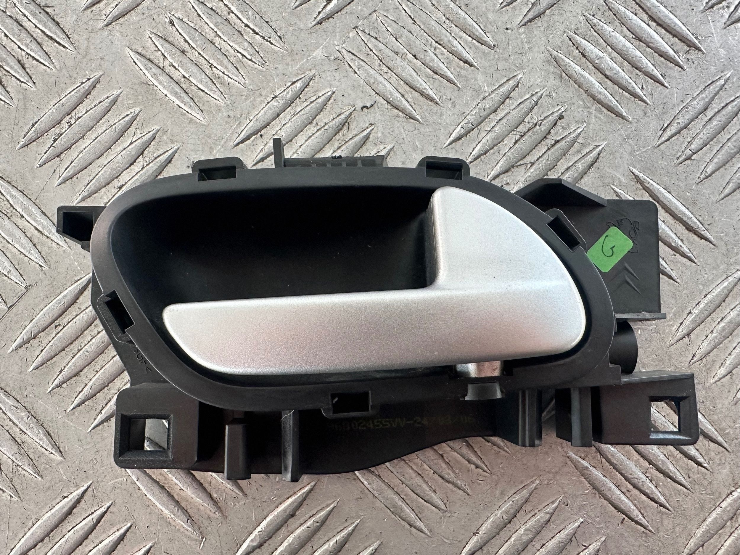 Poignée intérieure Peugeot 96802455VV image 2